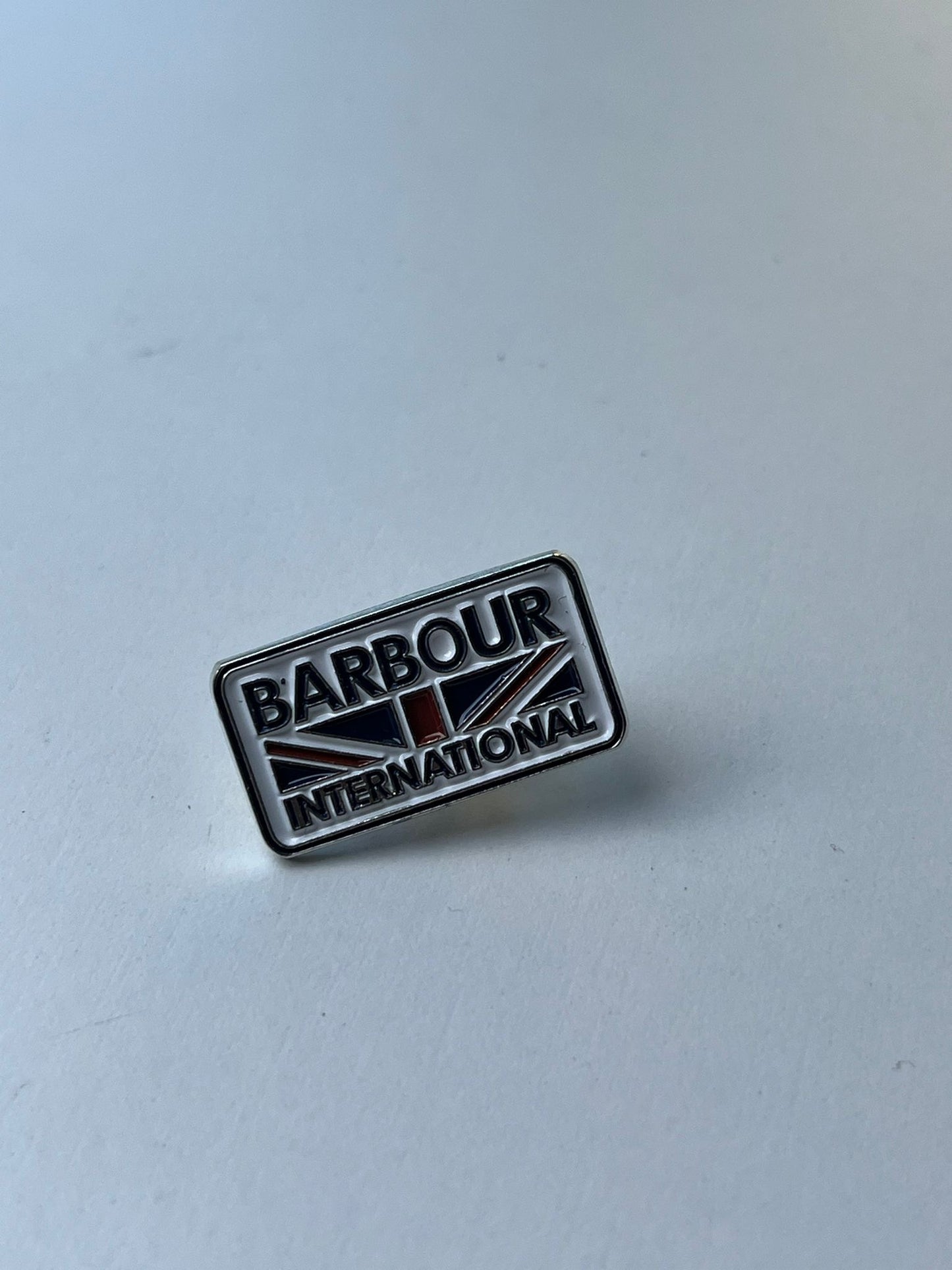 Spilla Barbour International bianca Union Jack- Metal Union Jack Pin