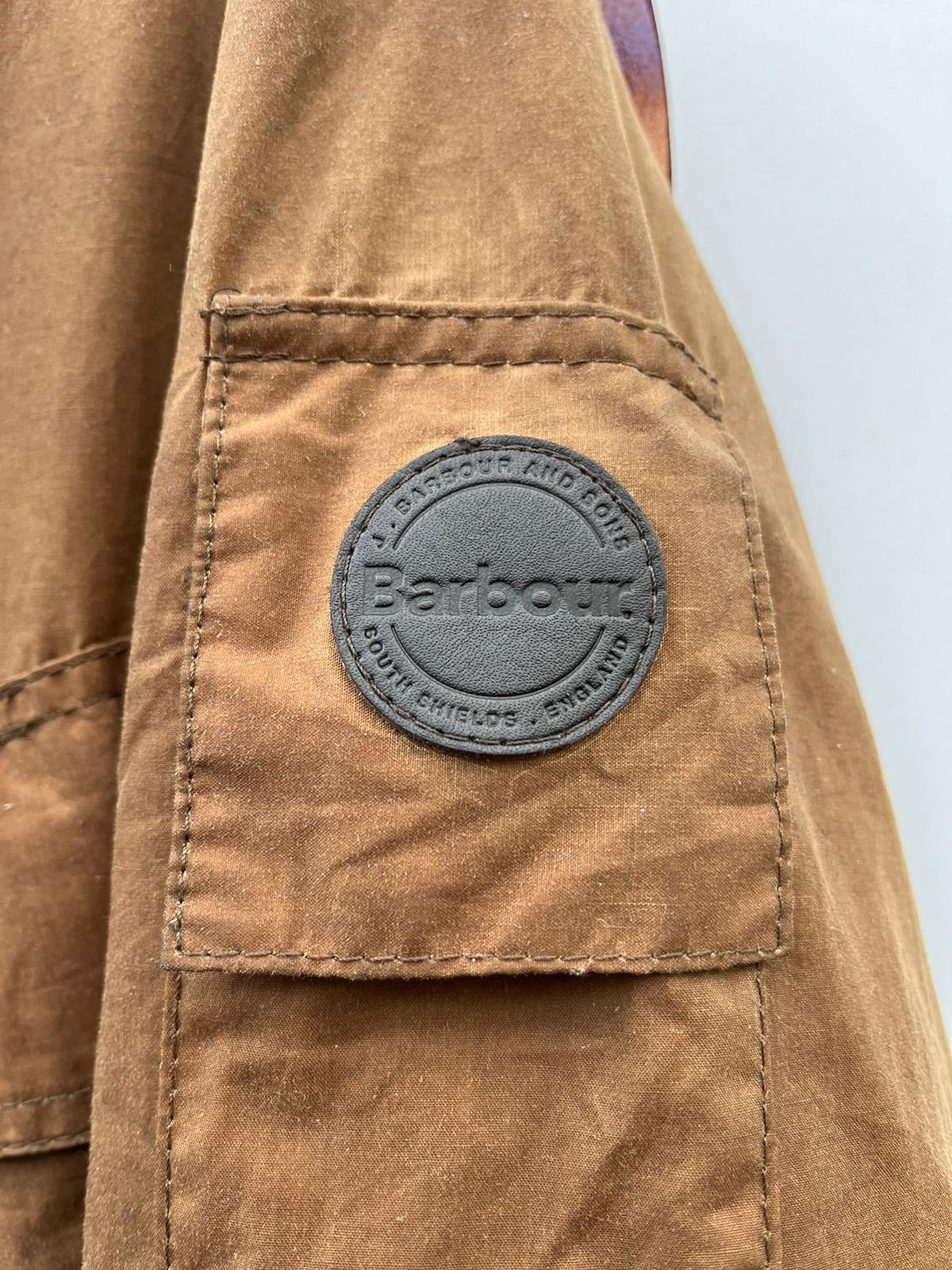 Patch Barbour in pelle - Barbour leather brown patch