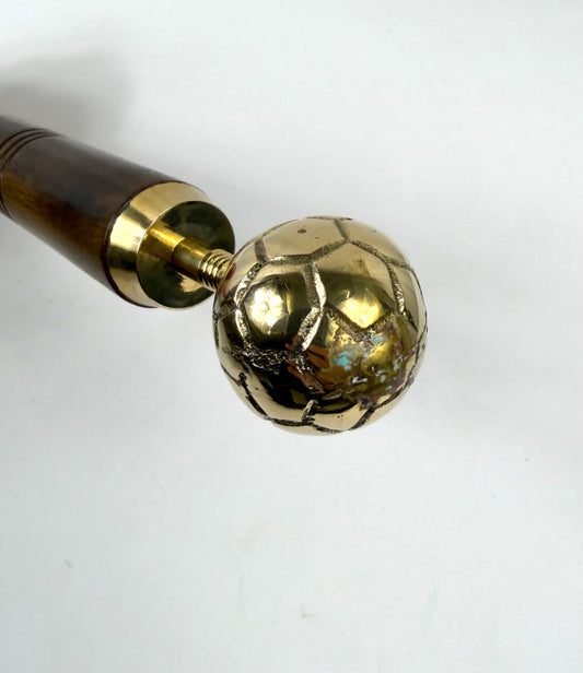 Calzascarpe in legno impugnatura con palla da calcio - Shop In London