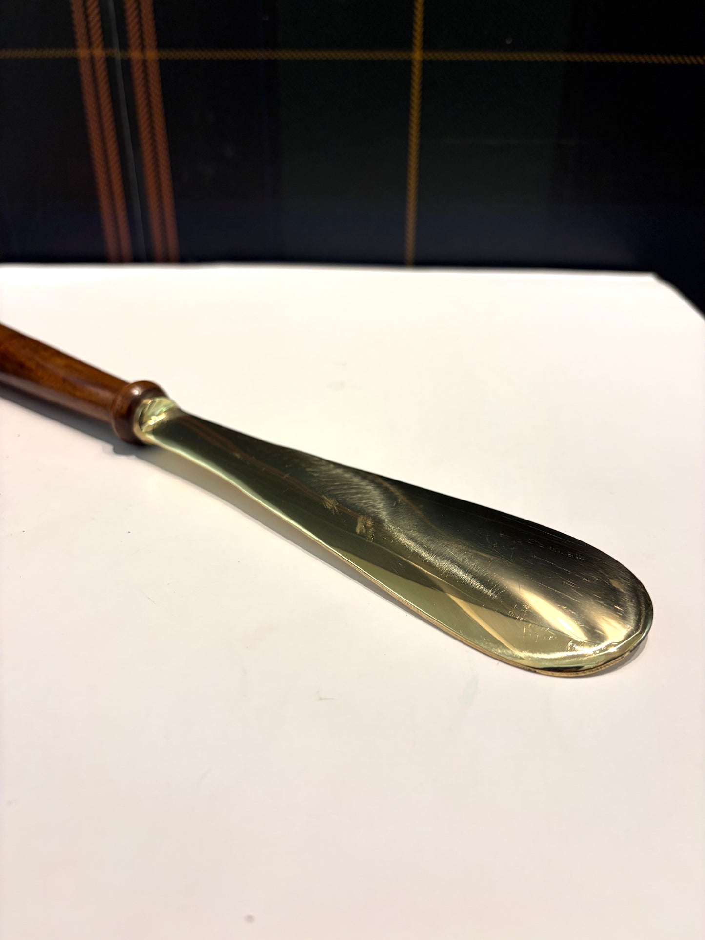 Calzascarpe in legno impugnatura con profilo di cavallo - Shop In London