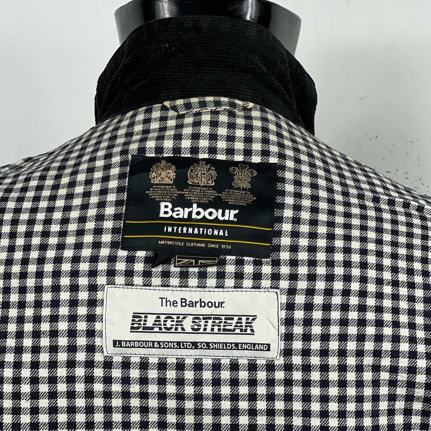 RARA Barbour International Grigio Black Streak Large - Man Waxed Charcoal Motorcycle jacket L