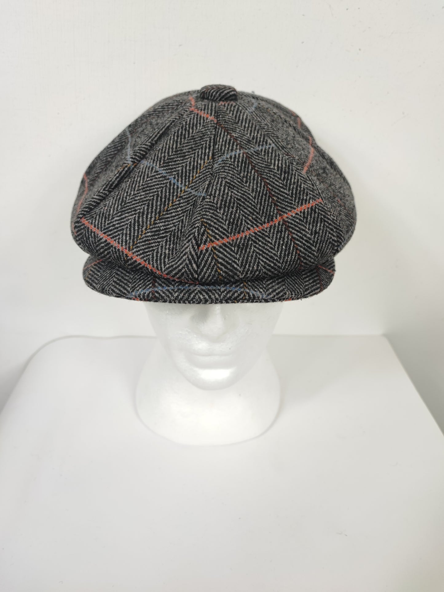 Coppola nuova inglese in lana in tweed grigia a otto spicchi stile Peaky Blinders