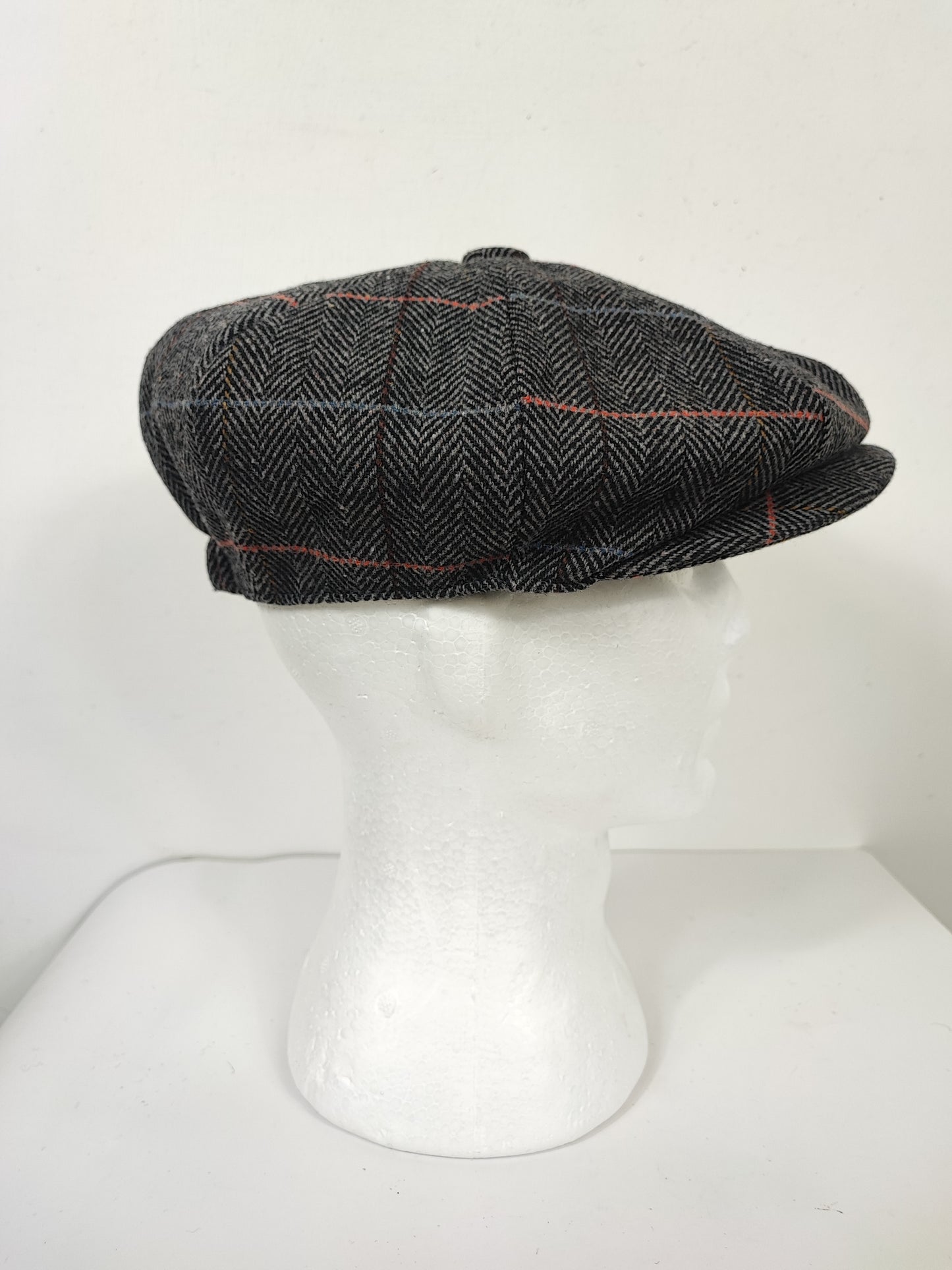 Coppola nuova inglese in lana in tweed grigia a otto spicchi stile Peaky Blinders