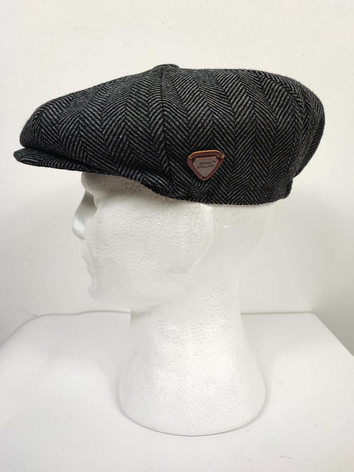 Coppola nuova inglese in lana a spina di pesce grigia a otto spicchi stile Peaky Blinders