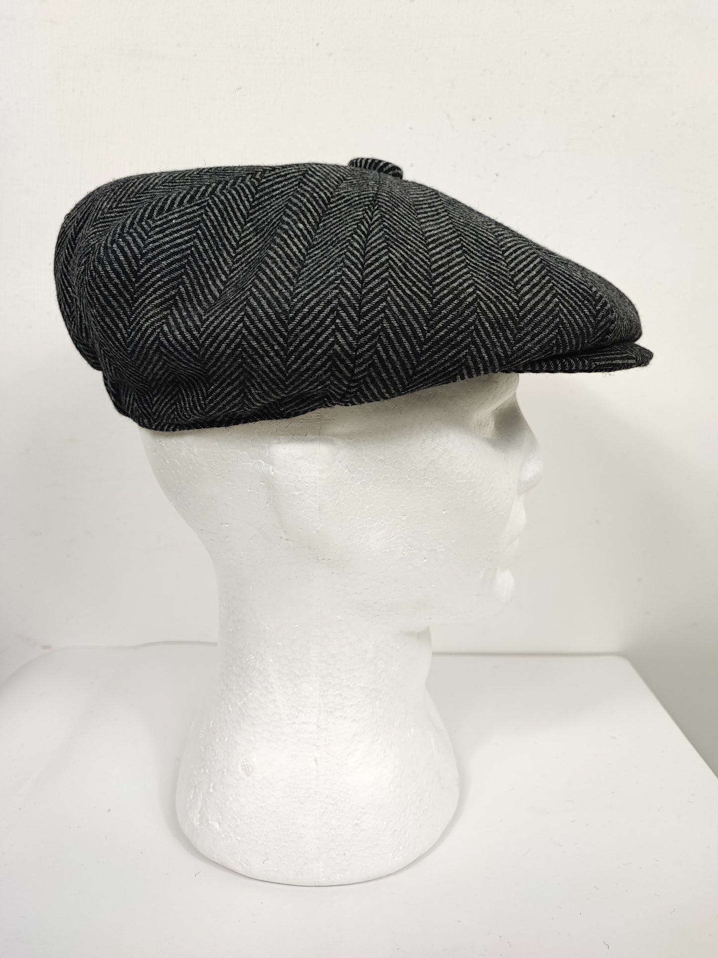 Coppola nuova inglese in lana a spina di pesce grigia a otto spicchi stile Peaky Blinders