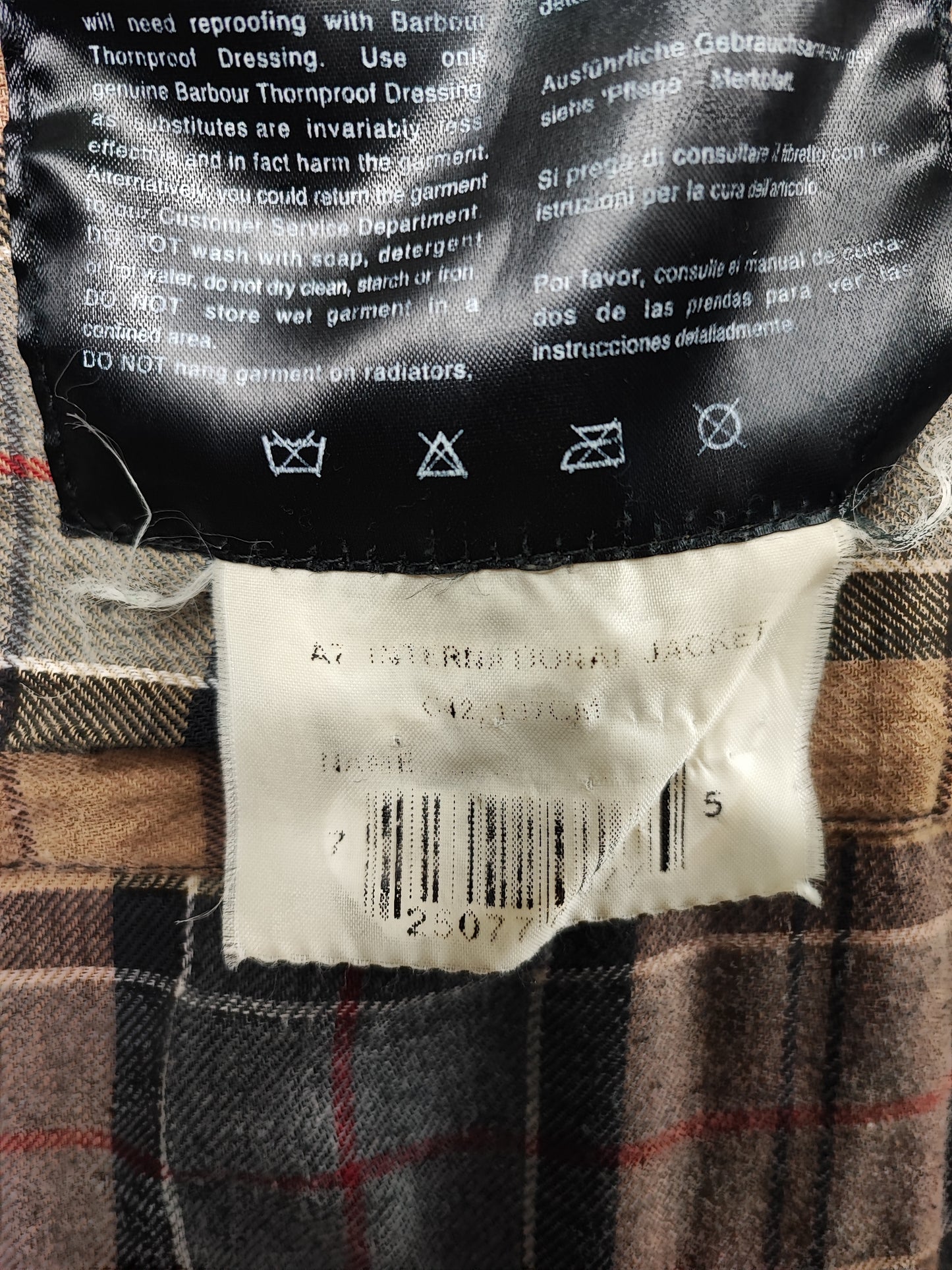 Barbour International nero uomo Large C42/107cm - Man Black Wax International Jacket C42 Size L