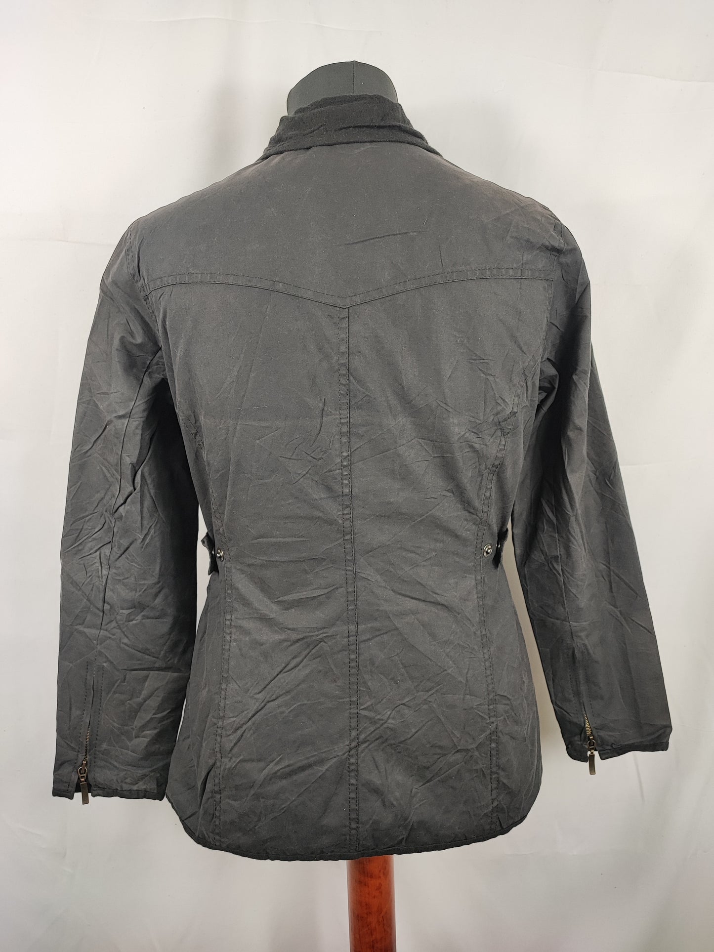Giacca Barbour corta donna Utility Nera UK8 Xsmall Black short Lady Utility jacket Xsmall size Uk8