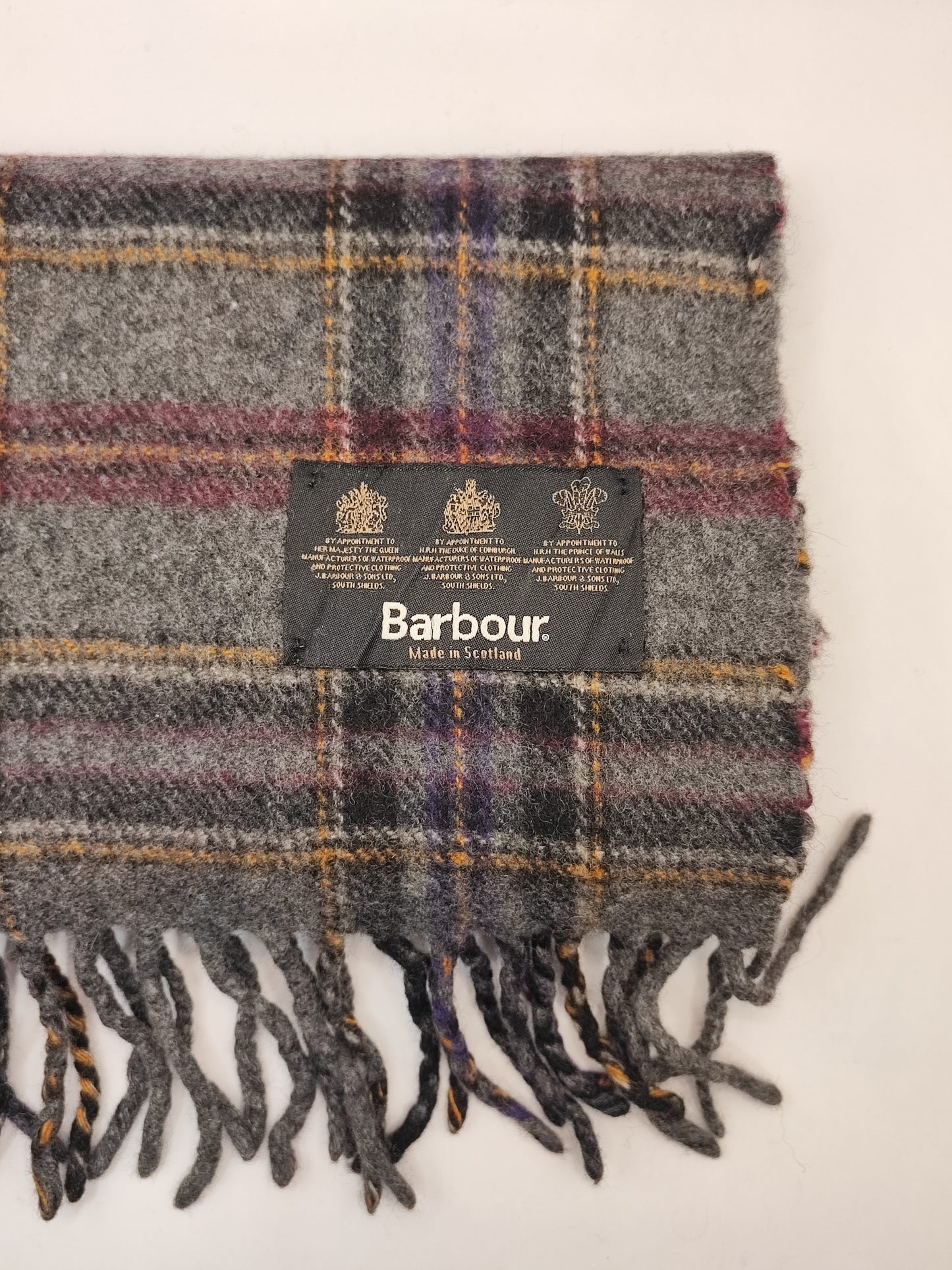 Sciarpa Barbour in lana grigia