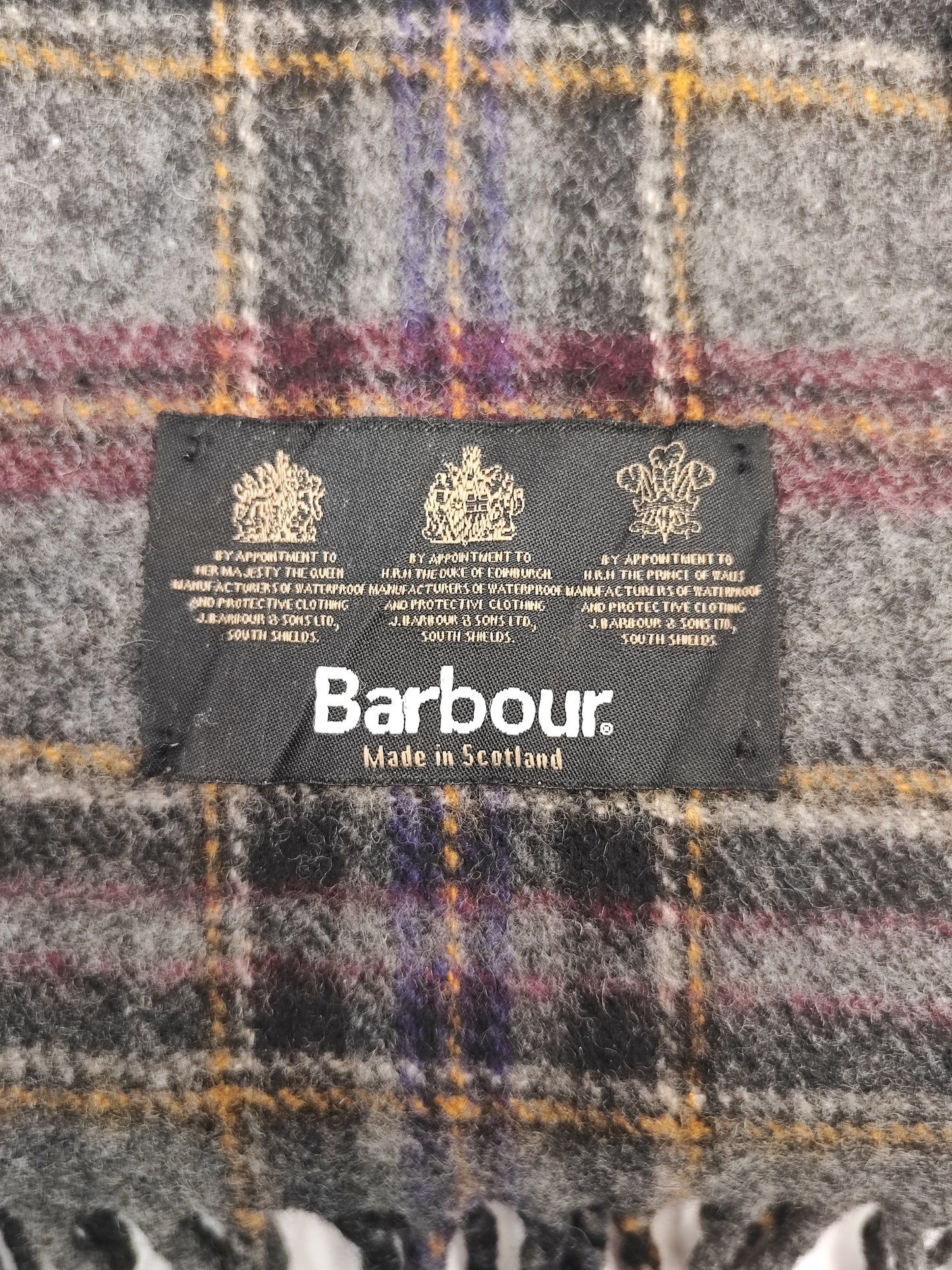 Sciarpa Barbour in lana grigia