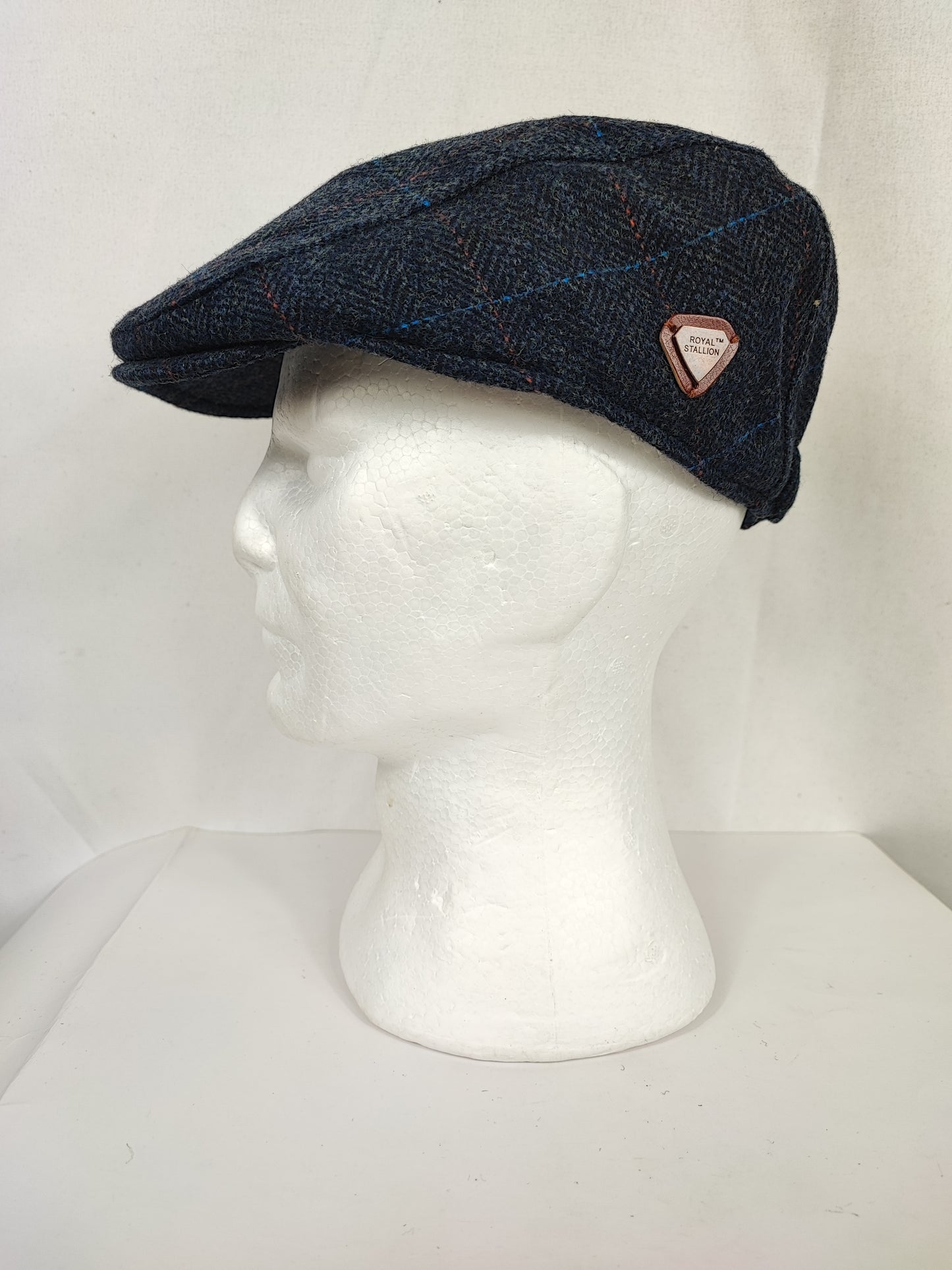 Coppola nuova inglese in lana liscia blu con righe colorate - Wool Navy Herringbone flat cap
