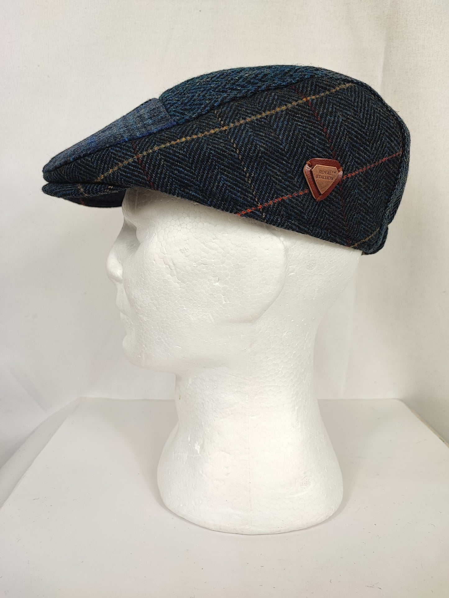 Coppola nuova inglese in lana liscia blu a patch- Wool Navy Flat cap