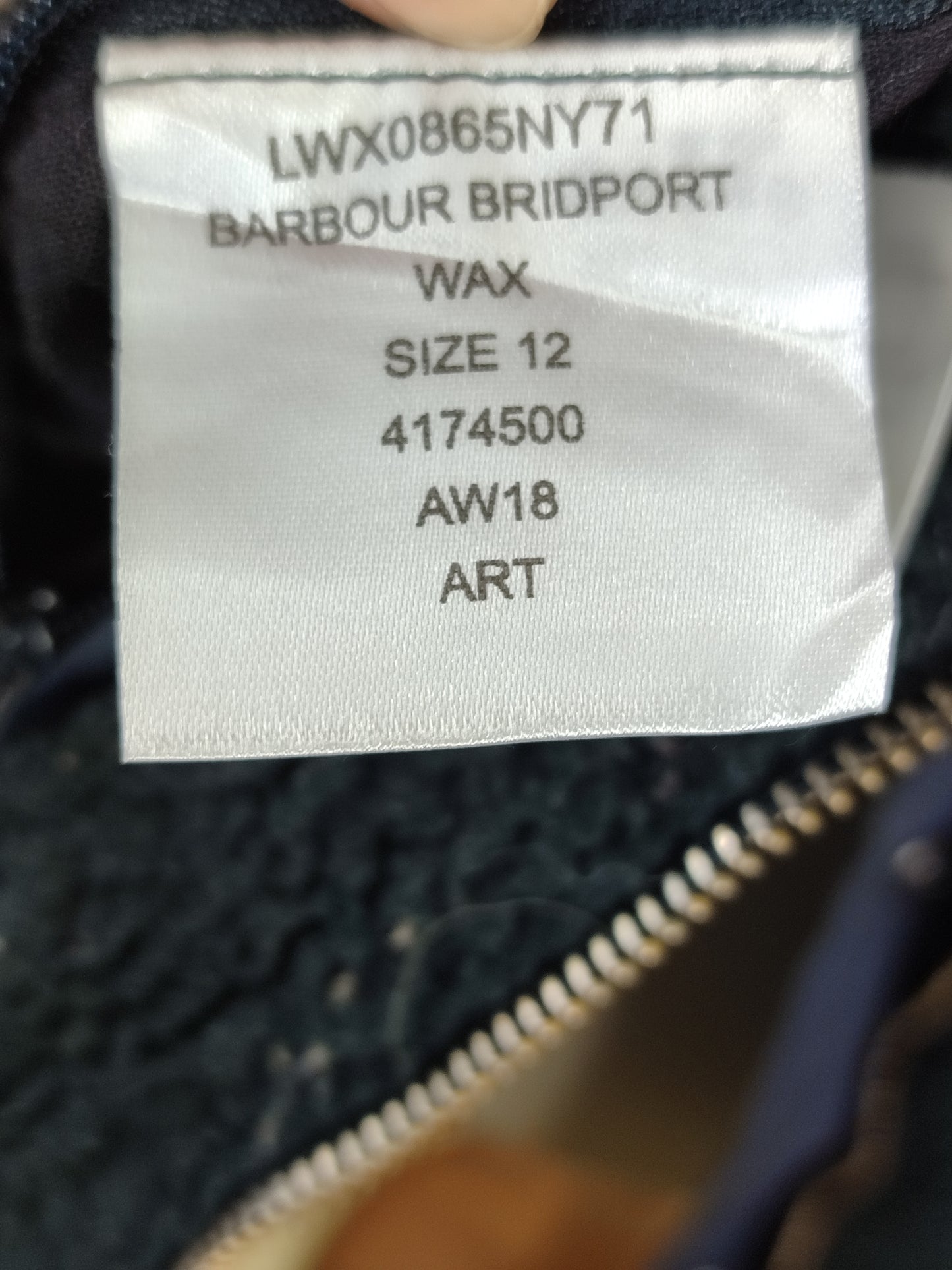Giacca Barbour blu imbottito da donna UK12 Medium -Lady Navy wax Bridport coat size UK12