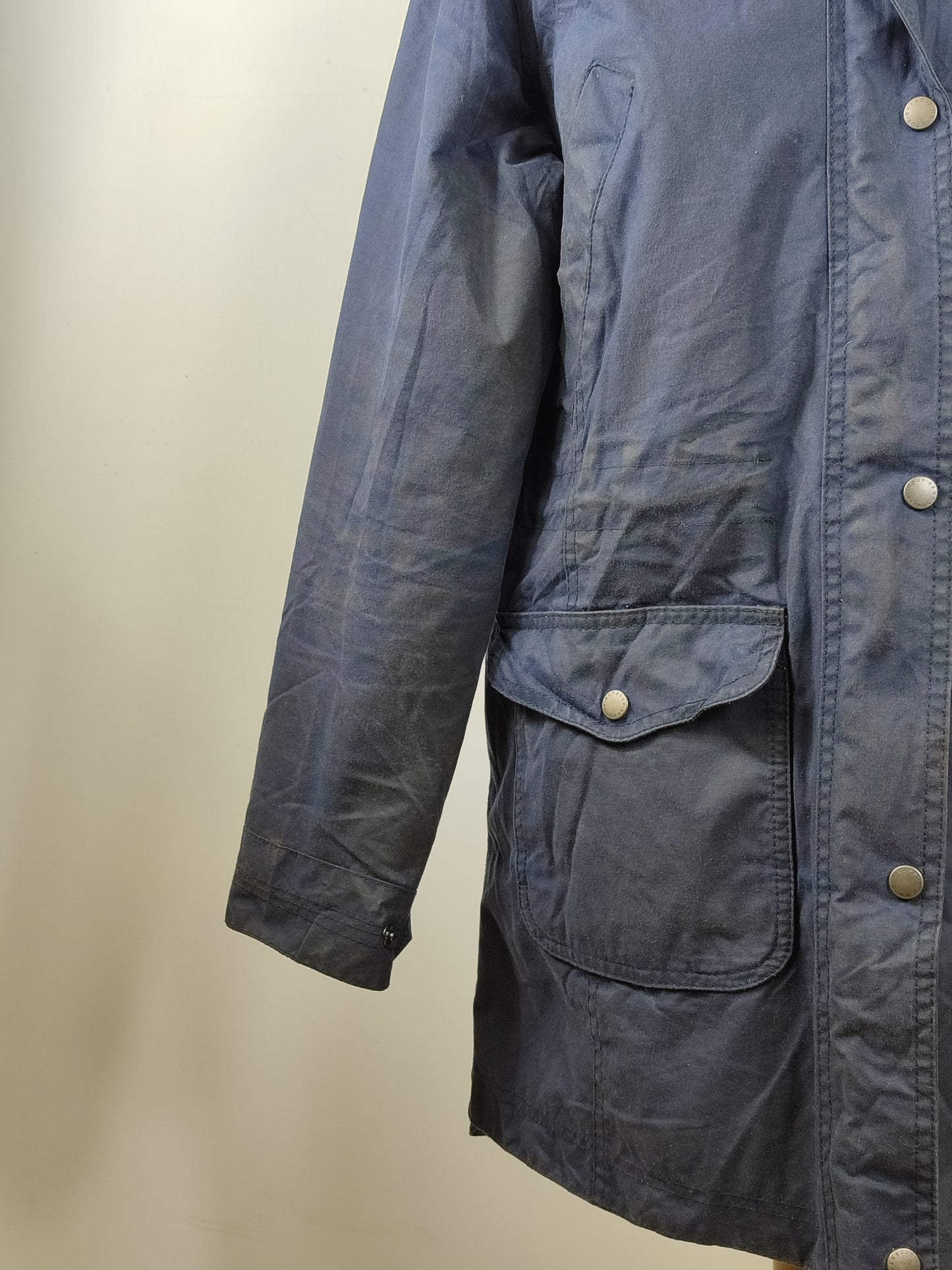 Giacca Barbour blu imbottito da donna UK12 Medium -Lady Navy wax Bridport coat size UK12