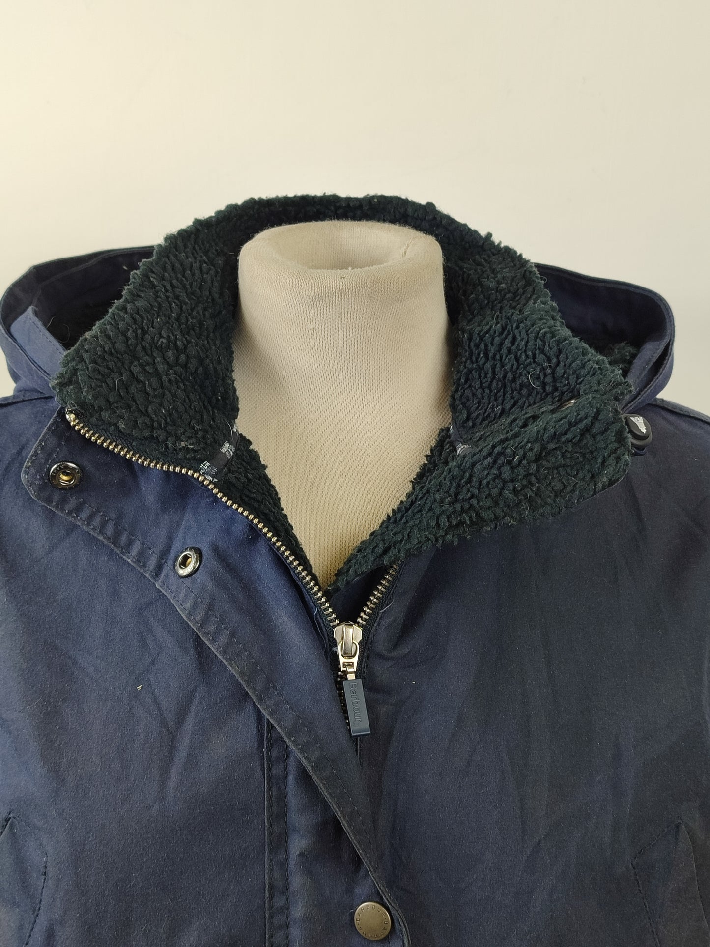 Giacca Barbour blu imbottito da donna UK12 Medium -Lady Navy wax Bridport coat size UK12