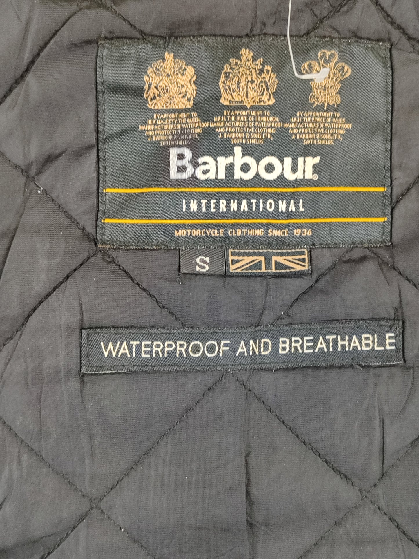 Barbour Giacca uomo nera International Small Man Black Waterproof Jacket Size Small