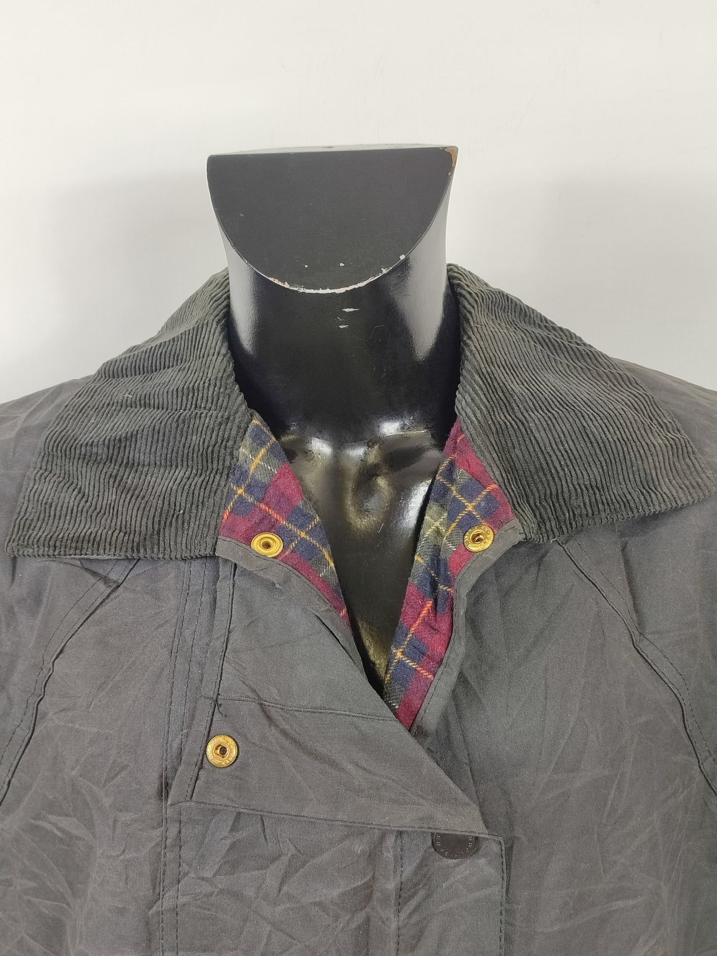 RARO Barbour Backhouse Nero C44/112cm Riding short Black Wax Jacket Size XLarge