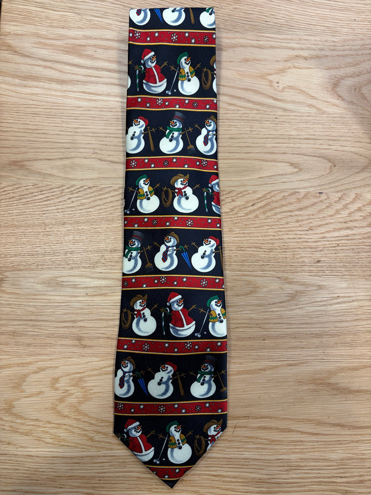 Cravatta inglese nera con pupazzo di neve- Black snowman Christmas tie