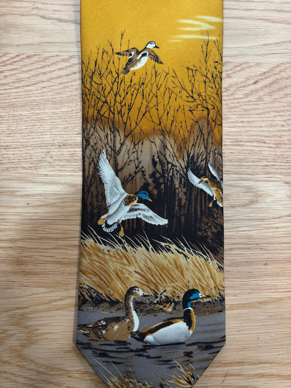 Cravatta inglese in seta senape con tramonto- English Mustard mullard Silk tie