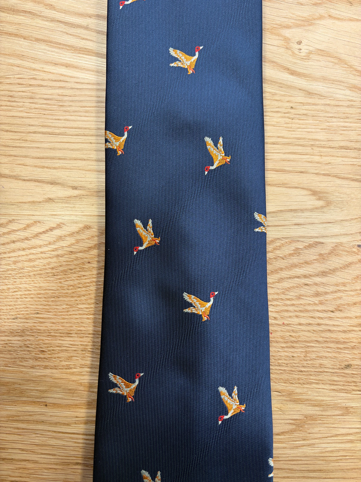 Cravatta inglese blu con germano reale che vola - English Navy mallard Tie