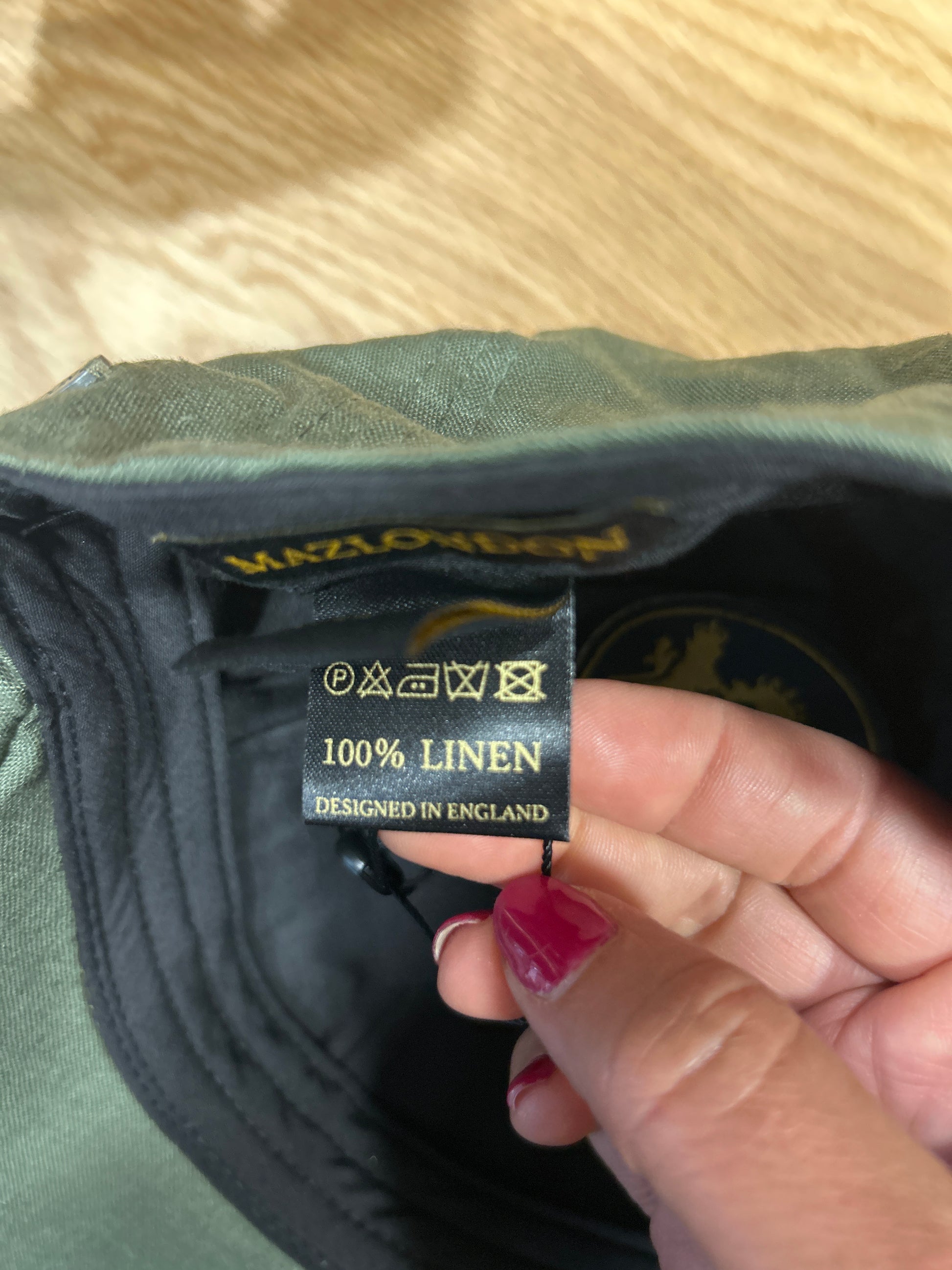 Coppola nuova inglese in lino verde scuro - New English Duckbill linen military green - Shop In London