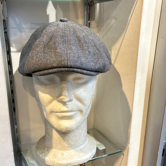 Coppola inglese nuova grigio chiaro in lana a otto spicchi bottone piccolo S/M e L/XL