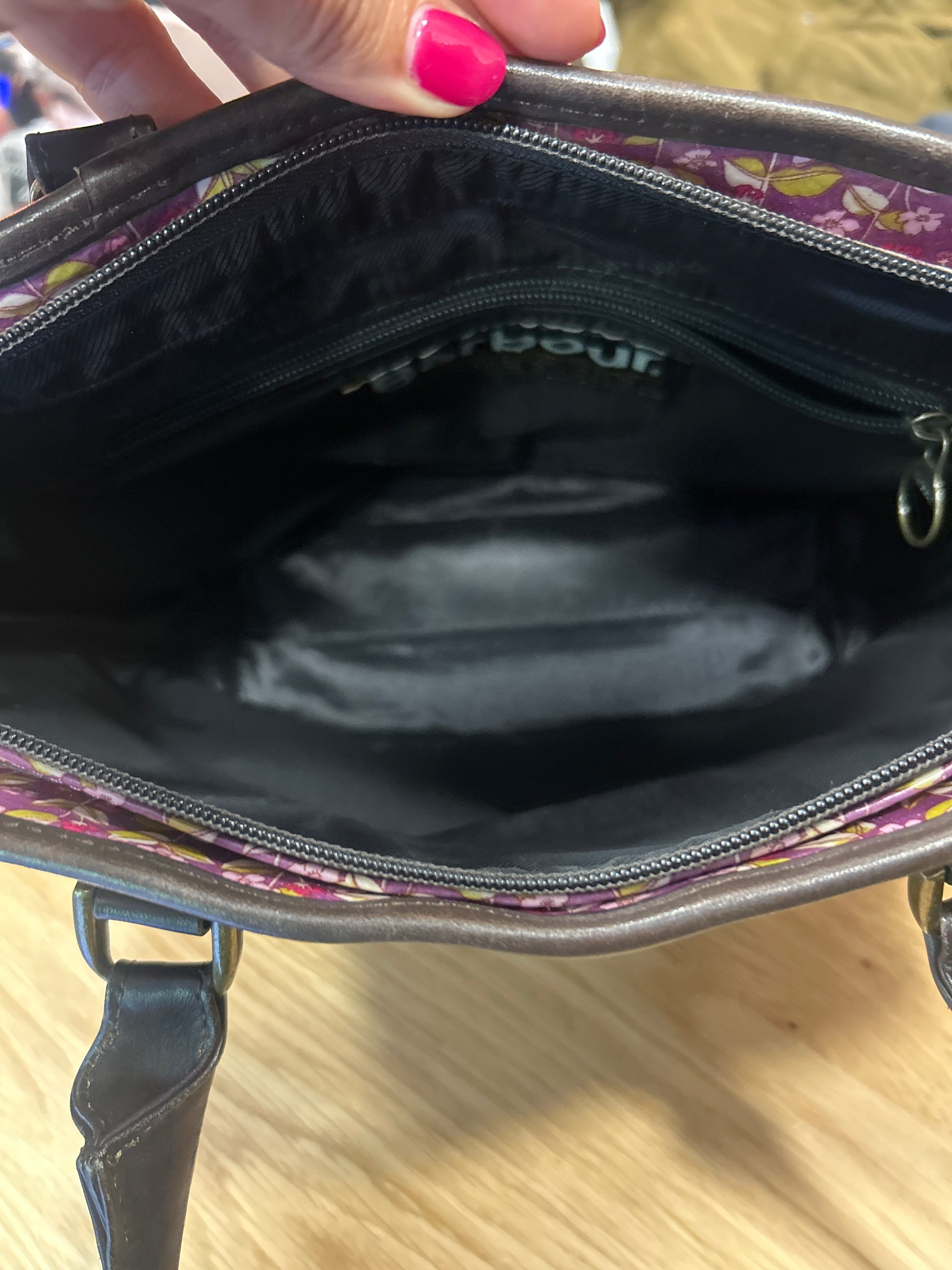 Borsa Barbour da donna tela e pelle fantasia liberty - Shop In London