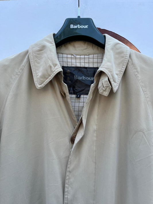 Barbour Trench Travel Mac  da uomo beige Small - Light Spring Trench Beige Jacket size S
