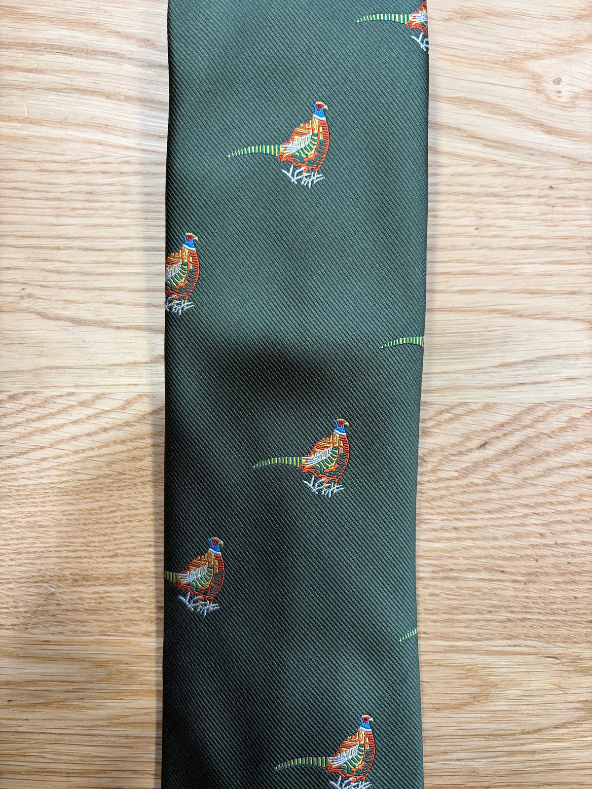 Cravatta inglese verde con fagiani colorati- English Green pheasant Tie