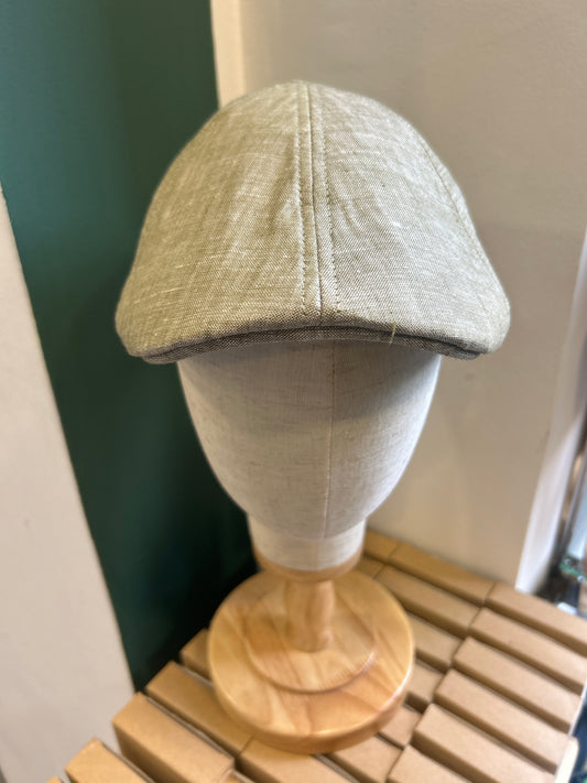 Coppola nuova inglese in lino verde chiaro - New English Duckbill in linen Light Green Color - Shop In London