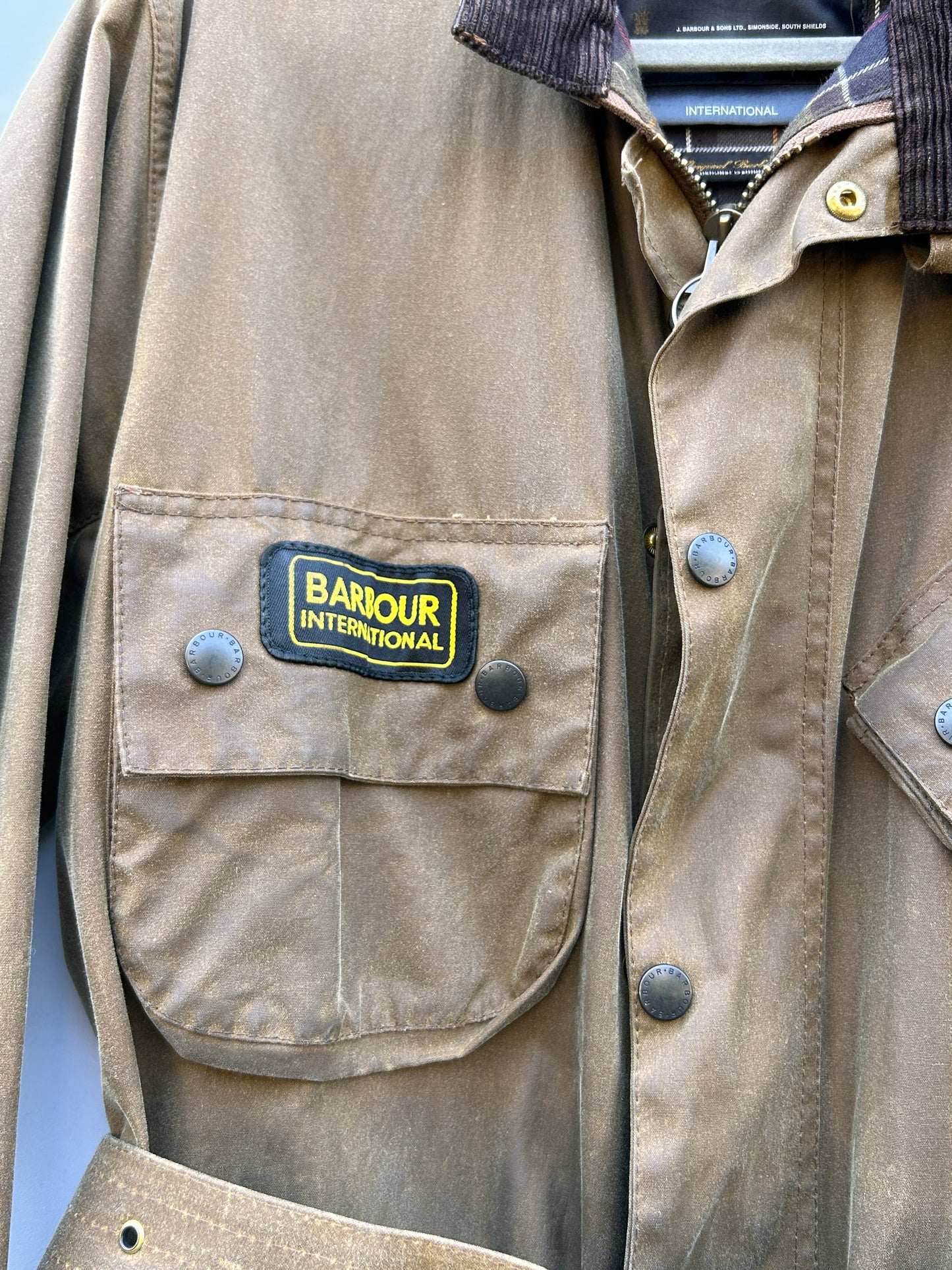 Barbour International Olive C42/107 cm - Olive Wax International Jacket C42 Large