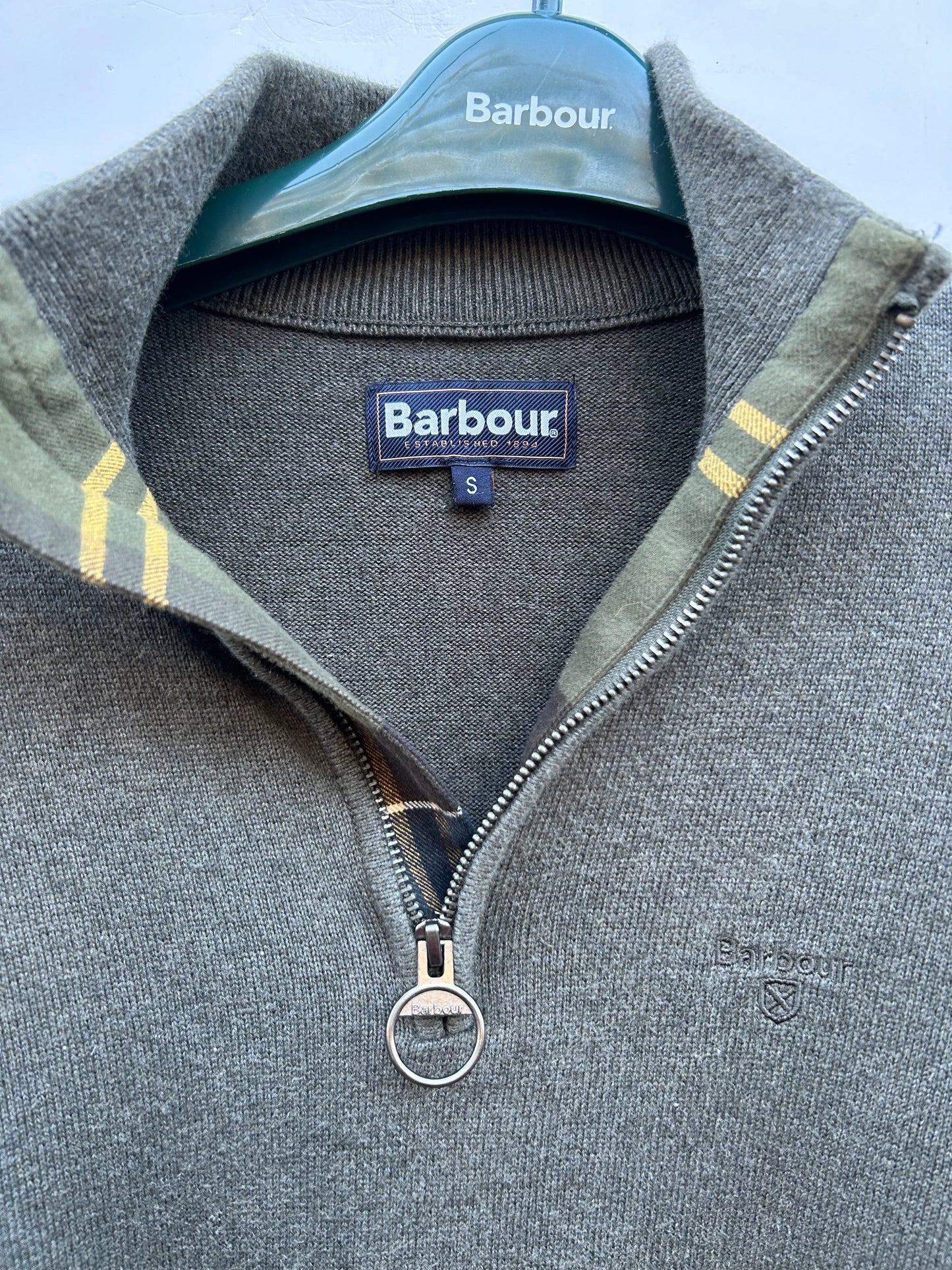 Maglione Barbour grigio in cotone Small