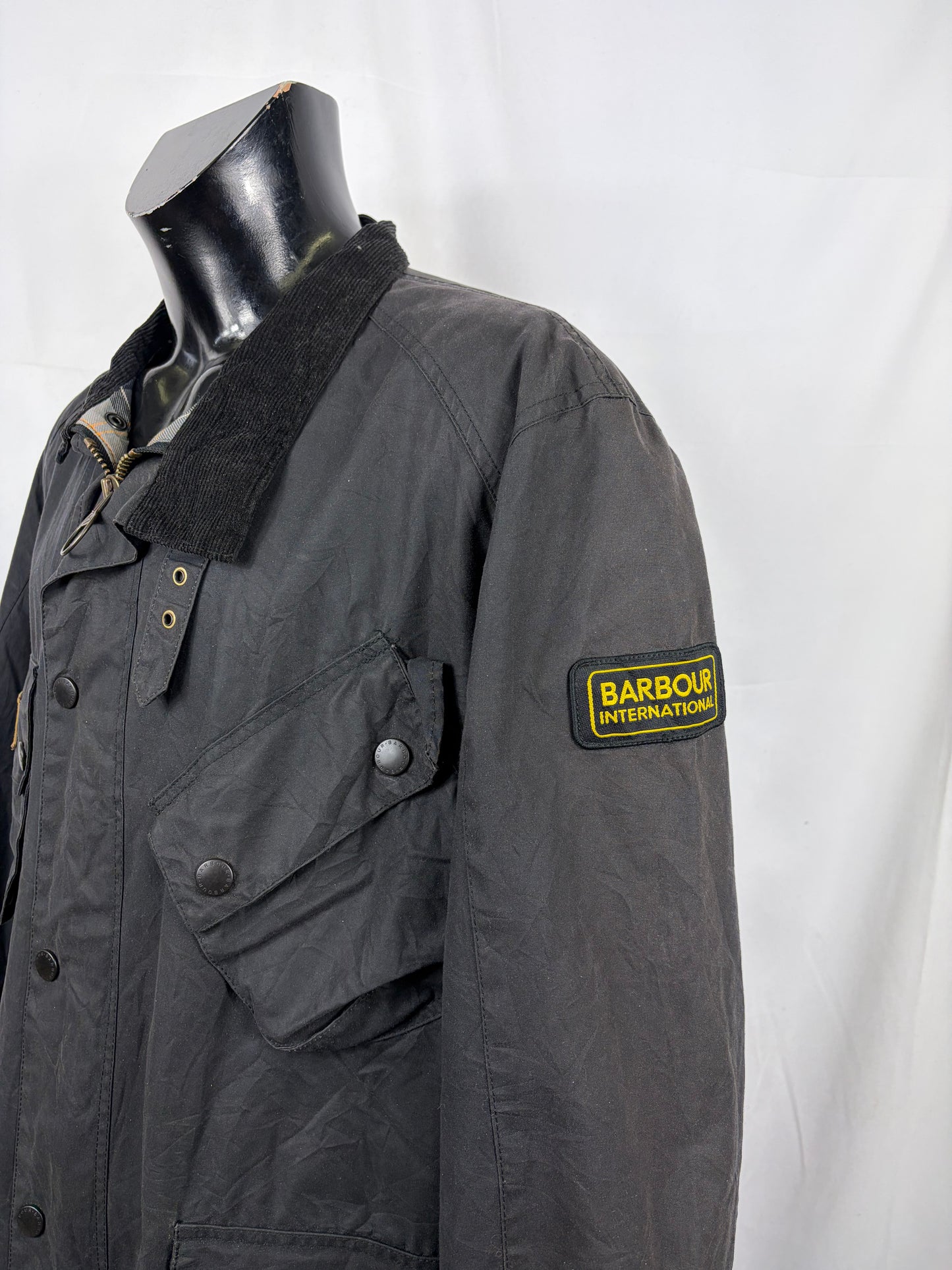 Giacca Barbour International Nera Emblem XXL-Man Black International Wax Jacket Size XXL - Shop In London
