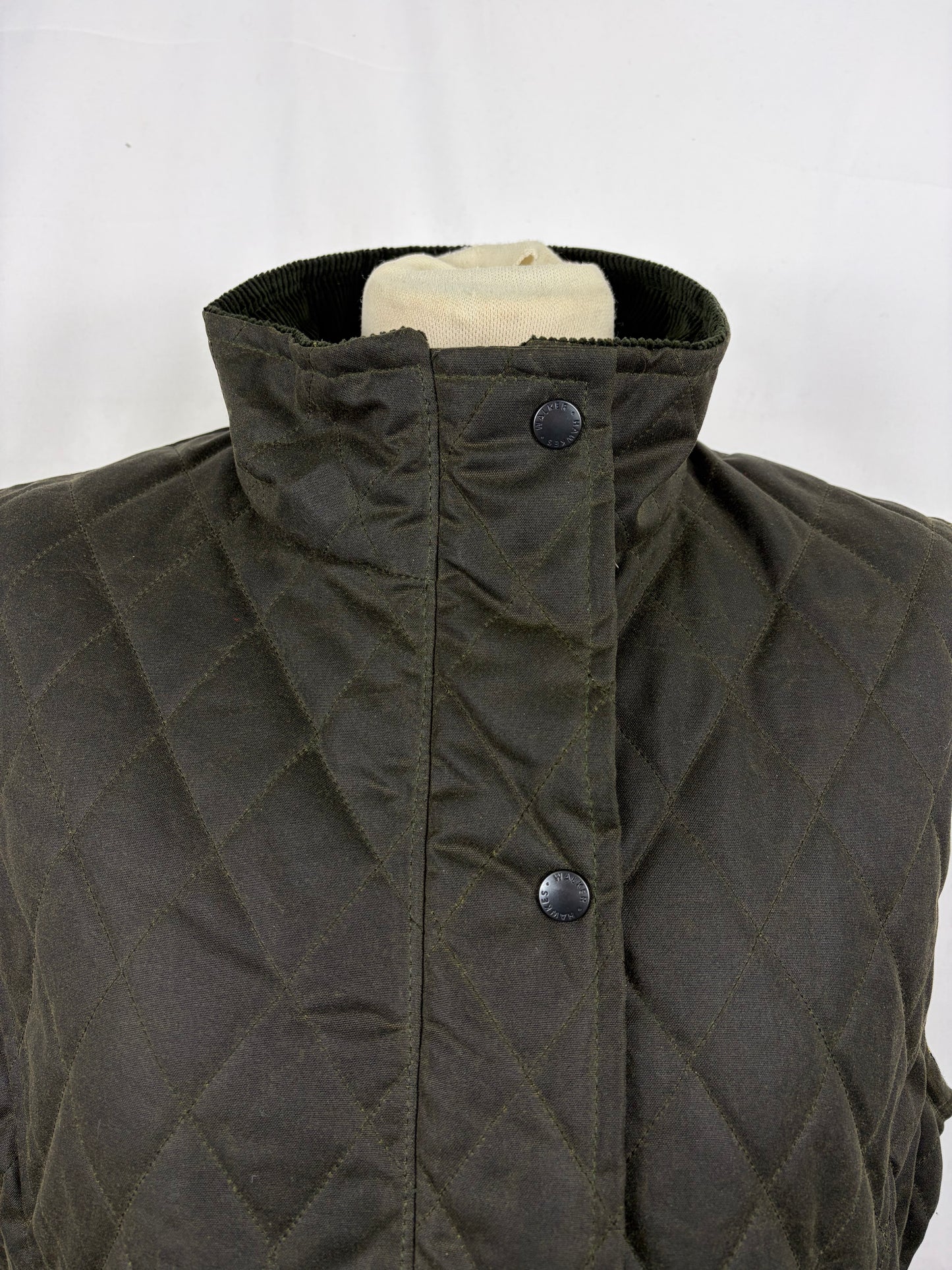 Gilet nuovo da donna cerato inglese colore verde - Lady Wax Olive Quilted Gilet - Shop In London