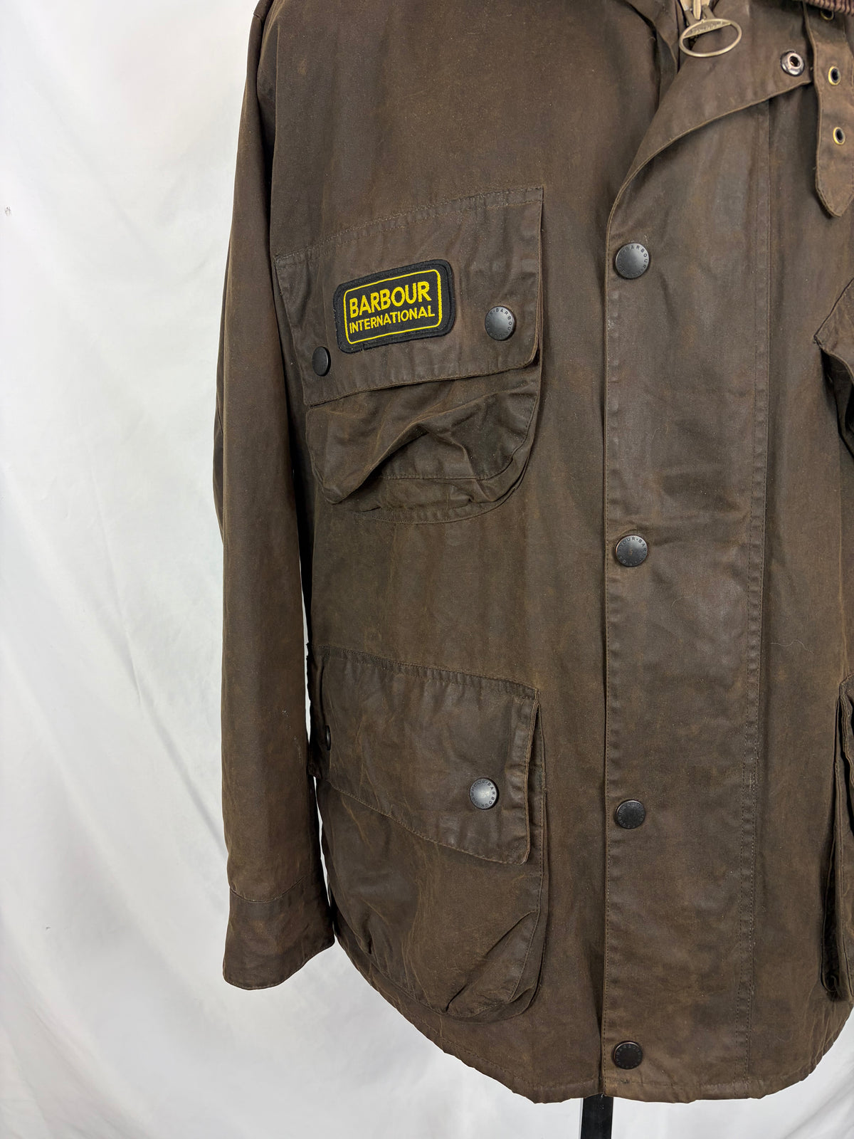 Giacca Barbour International oliva C44 XL- Man Barbour International Duracotton Olive size c44