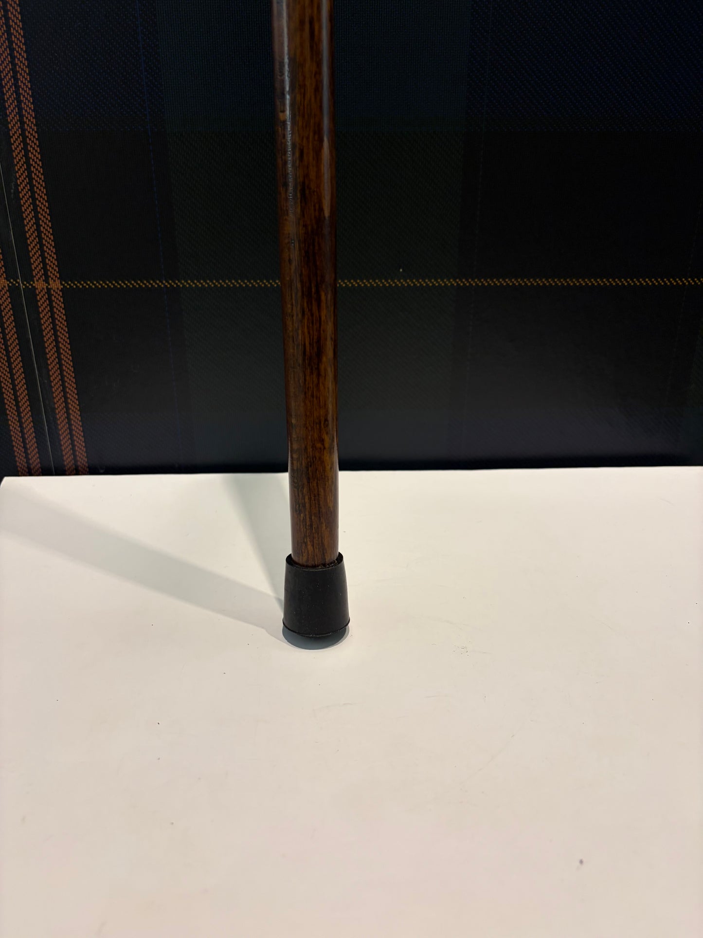 Bastone da passeggio inglese in legno marrone scuro - Shop In London