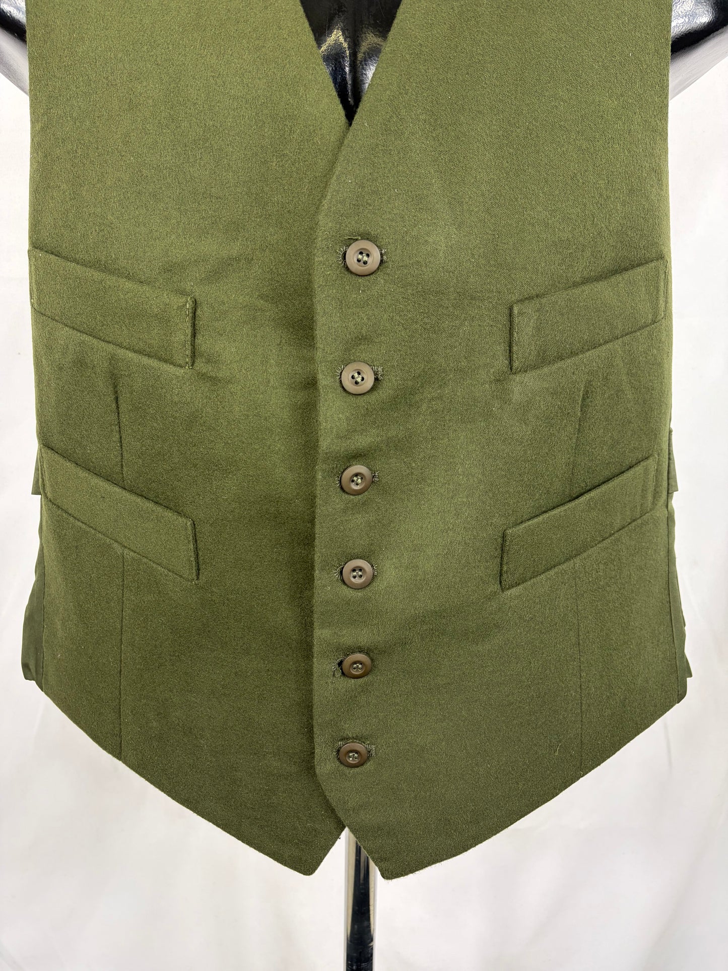 Gilet nuovo da uomo in fustagno verde scuro con bottoni - Man's Moleskin Waistcoat Dark Sage - Shop In London