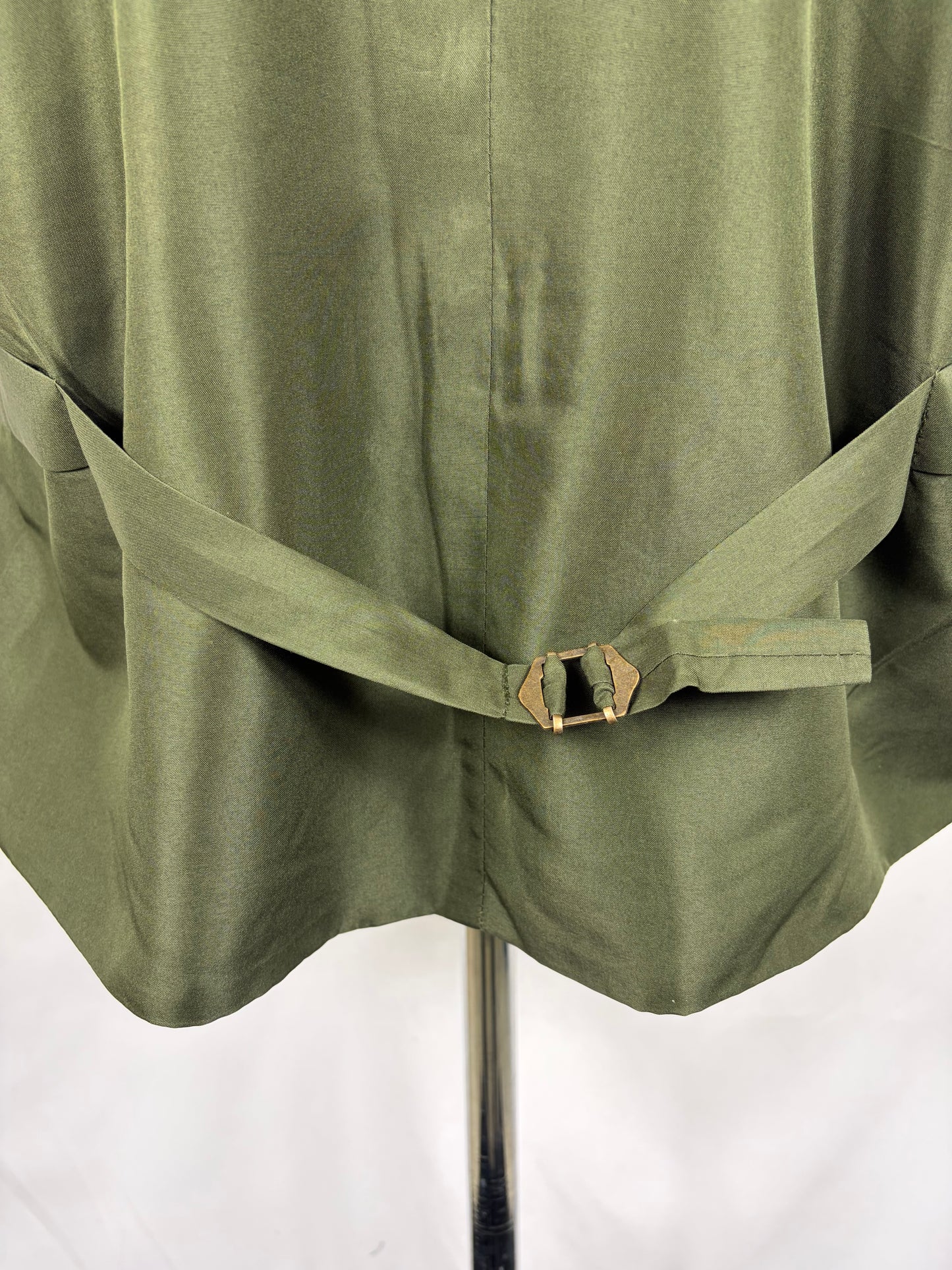 Gilet nuovo da uomo in fustagno verde scuro con bottoni - Man's Moleskin Waistcoat Dark Sage - Shop In London