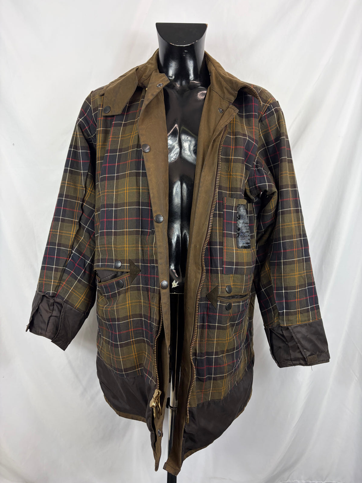 Giacca Barbour Northumbria verde oliva C40/102 cm-Man Olive Waxed Northumbria Jacket Medium
