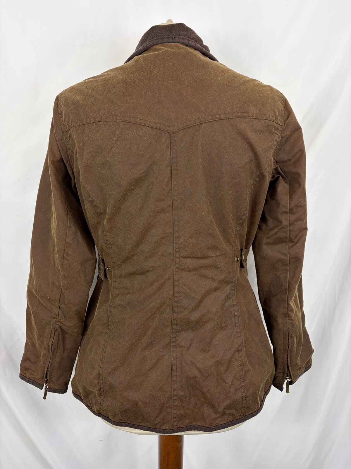 Giacca Barbour corta donna Utility Beige UK8 Xsmall Beige short Lady Utility jacket Xsmall size Uk8
