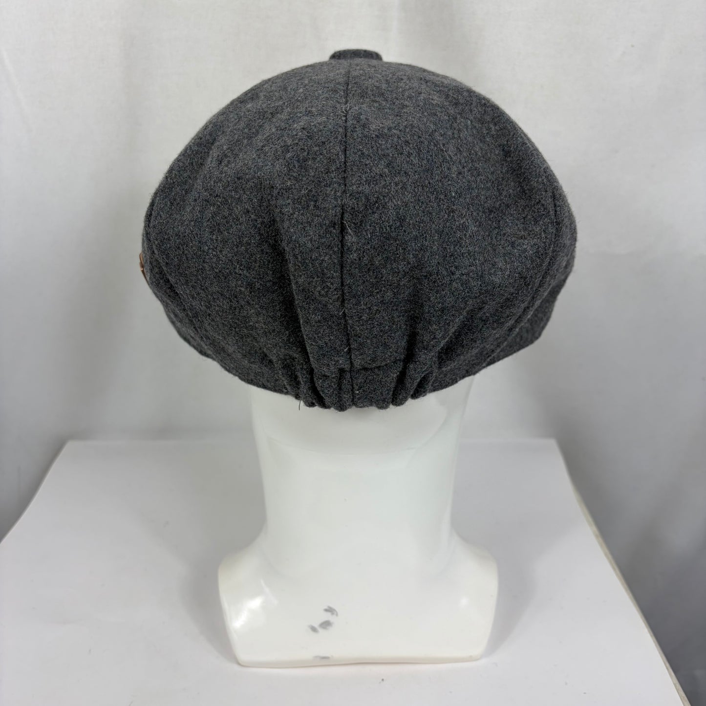 Coppola nuova inglese in lana a otto spicchi di colore grigio chiaro - Eight panel light grey baker boy cap size one