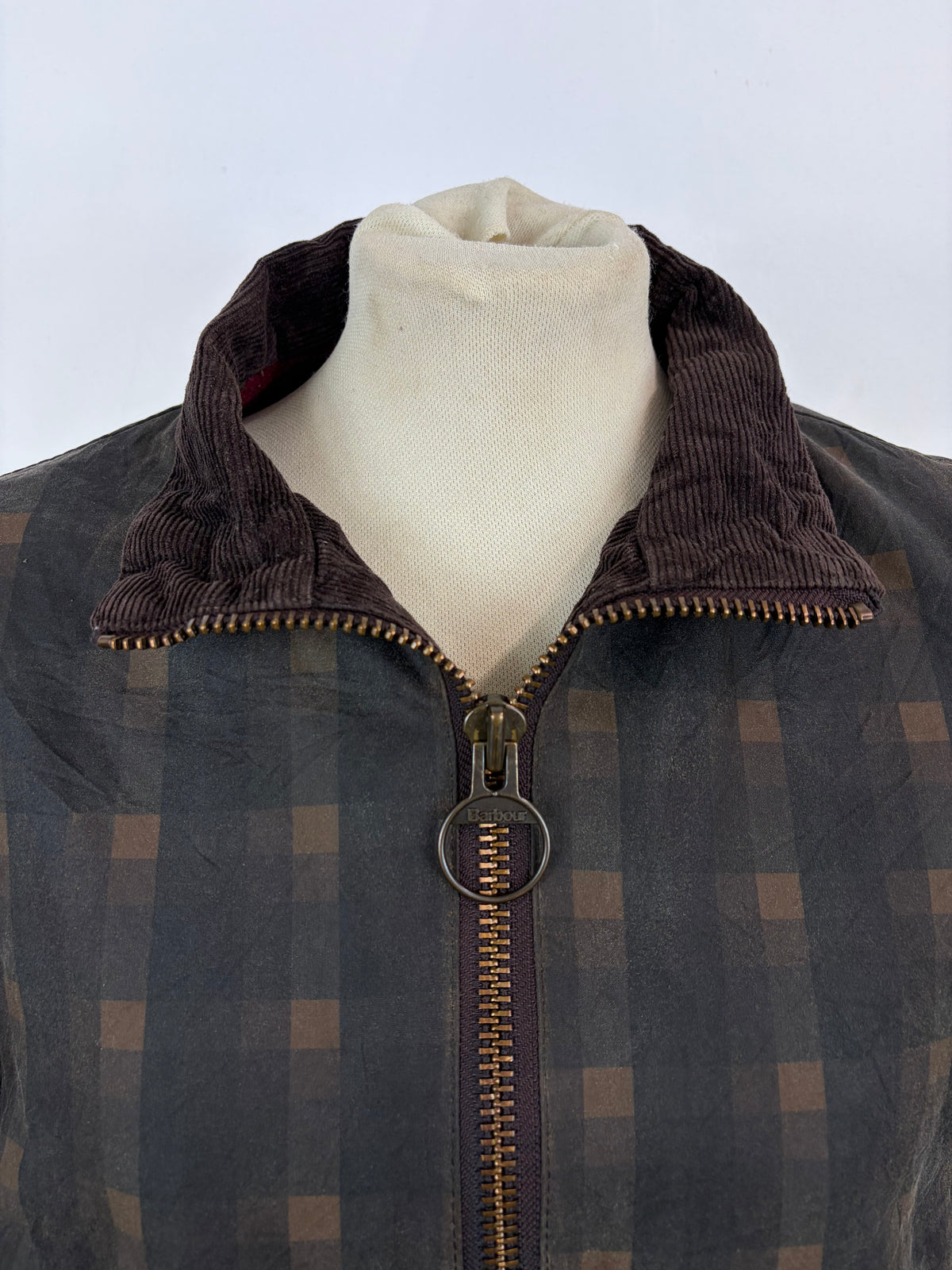 Giacca Barbour donna corta in tartan Zip Off Sleeve UK14 Medium Short lady jacket tartan Size 14 - Shop In London