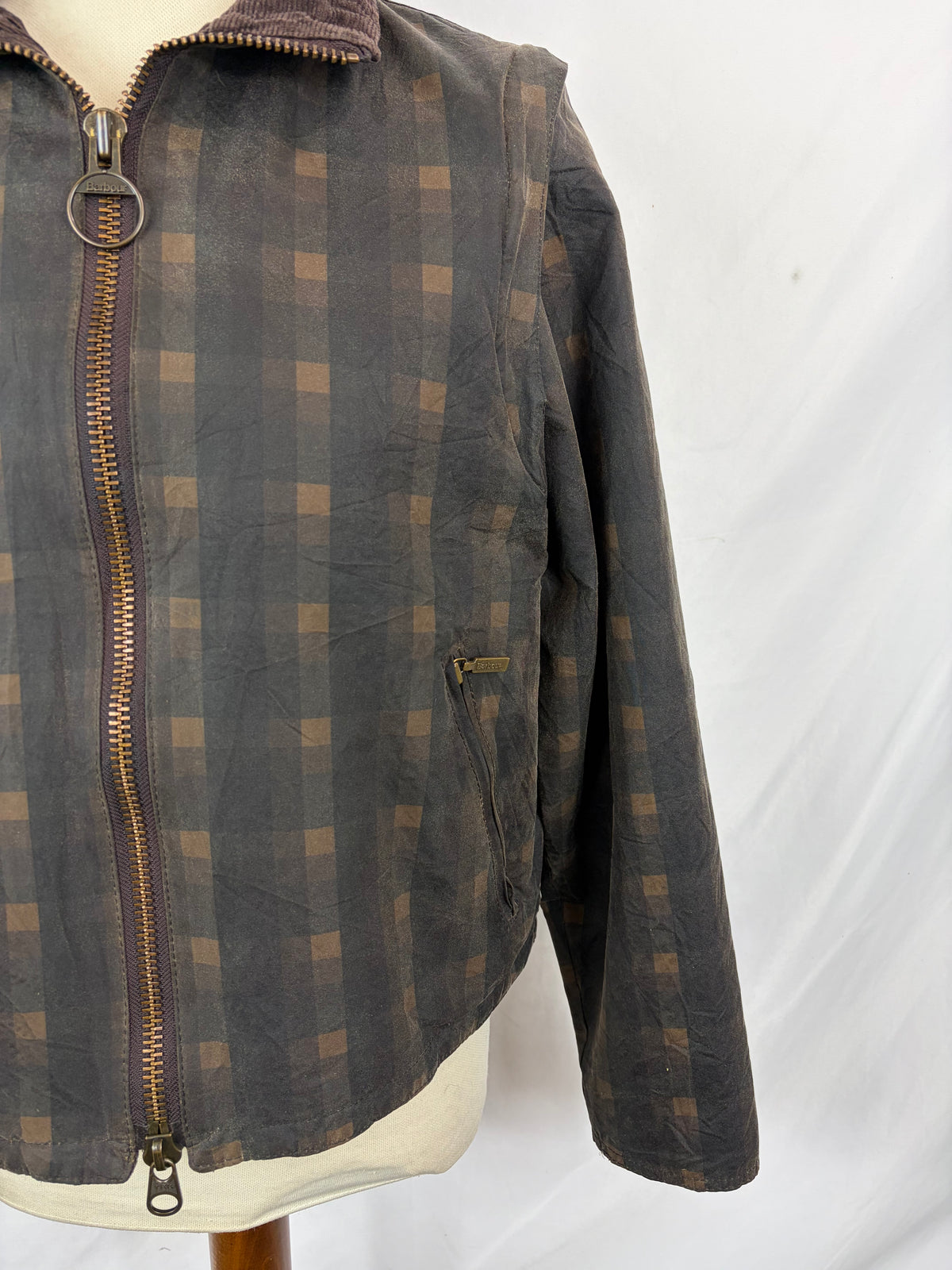 Giacca Barbour donna corta in tartan Zip Off Sleeve UK14 Medium Short lady jacket tartan Size 14 - Shop In London