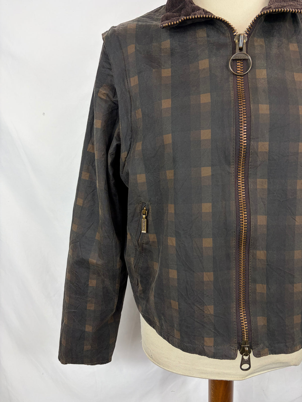 Giacca Barbour donna corta in tartan Zip Off Sleeve UK14 Medium Short lady jacket tartan Size 14 - Shop In London