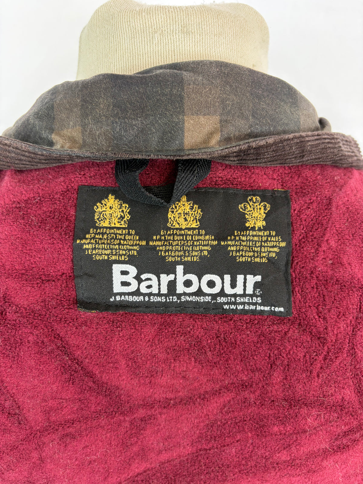 Giacca Barbour donna corta in tartan Zip Off Sleeve UK14 Medium Short lady jacket tartan Size 14 - Shop In London