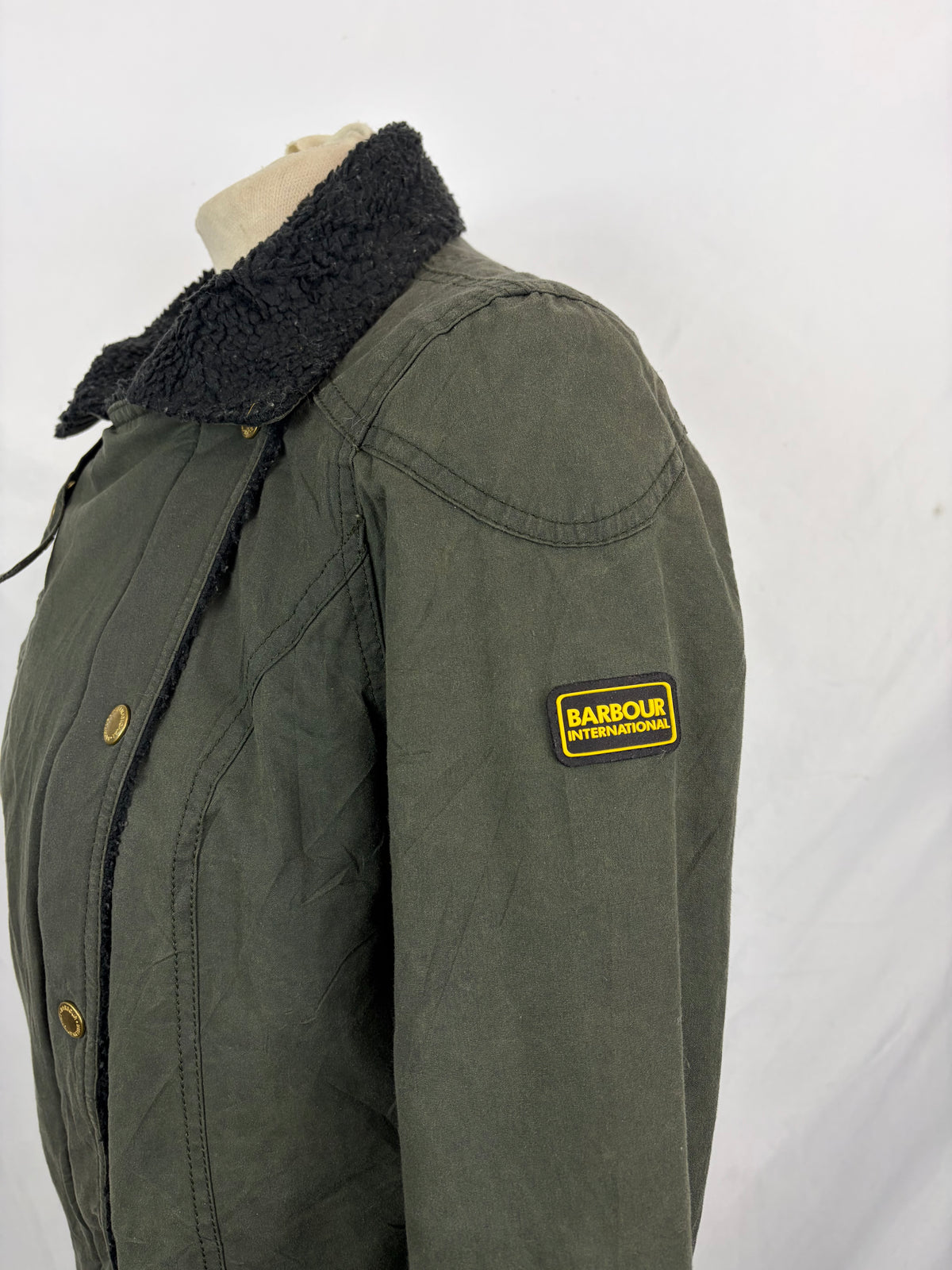 Giacca Barbour International da donna corta verde UK10 Small -Lady Green wax Wheelstand Jacket Uk10