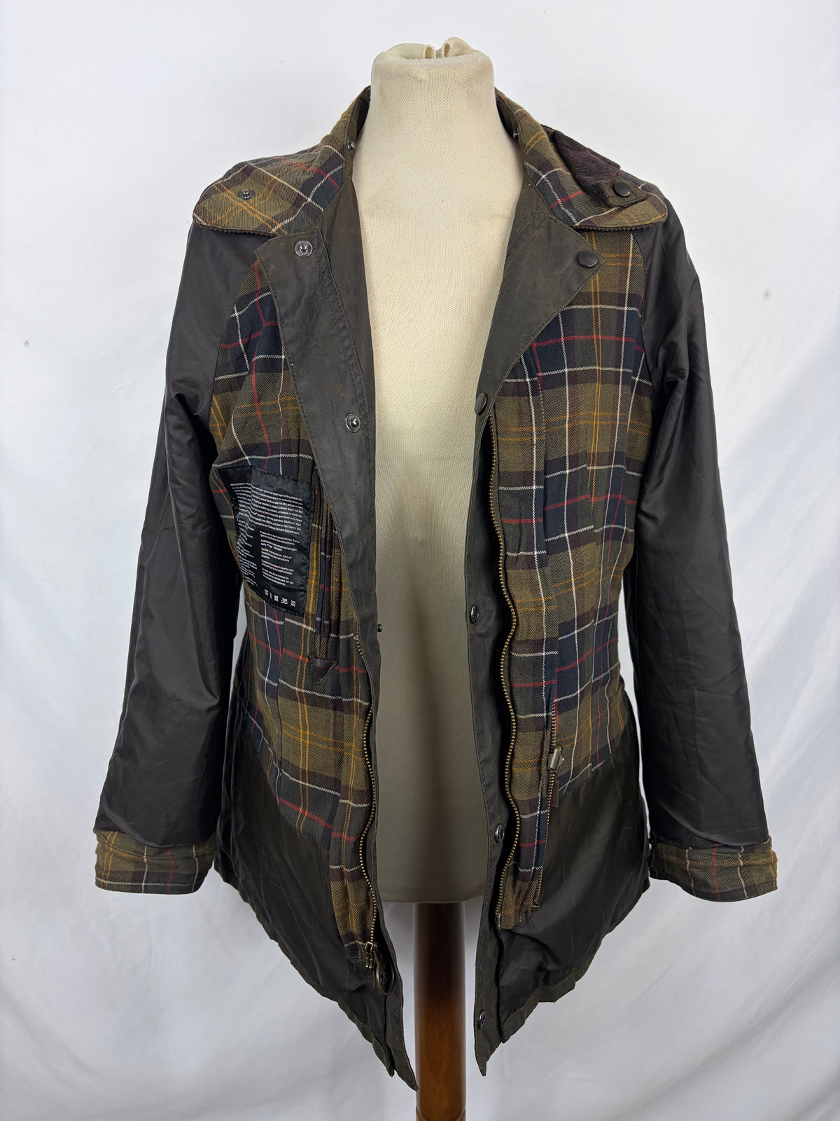 Giacca Barbour Beadnell verde UK10 small -Olive Beadnell lady wax jacket UK10 tg. 40
