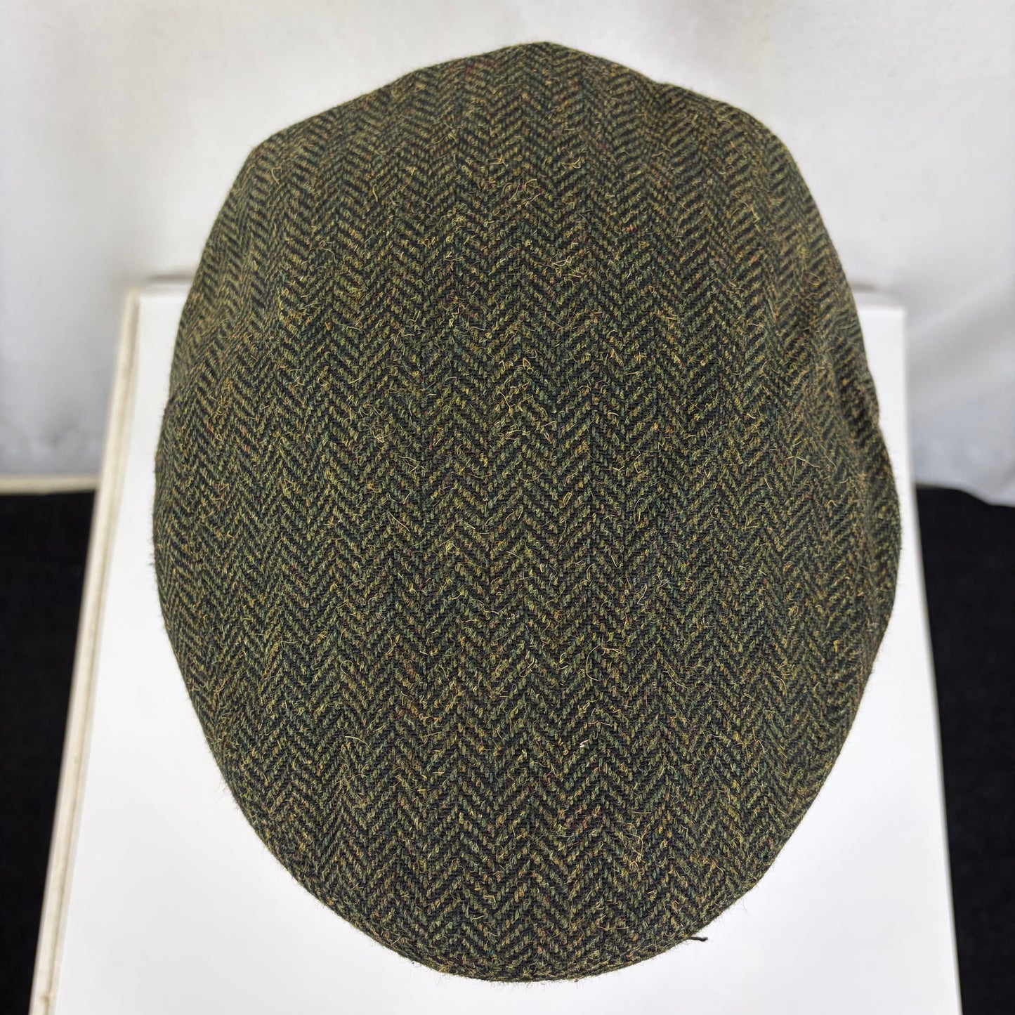 Coppola nuova inglese liscia in lana verde a spina di pesce  S/M