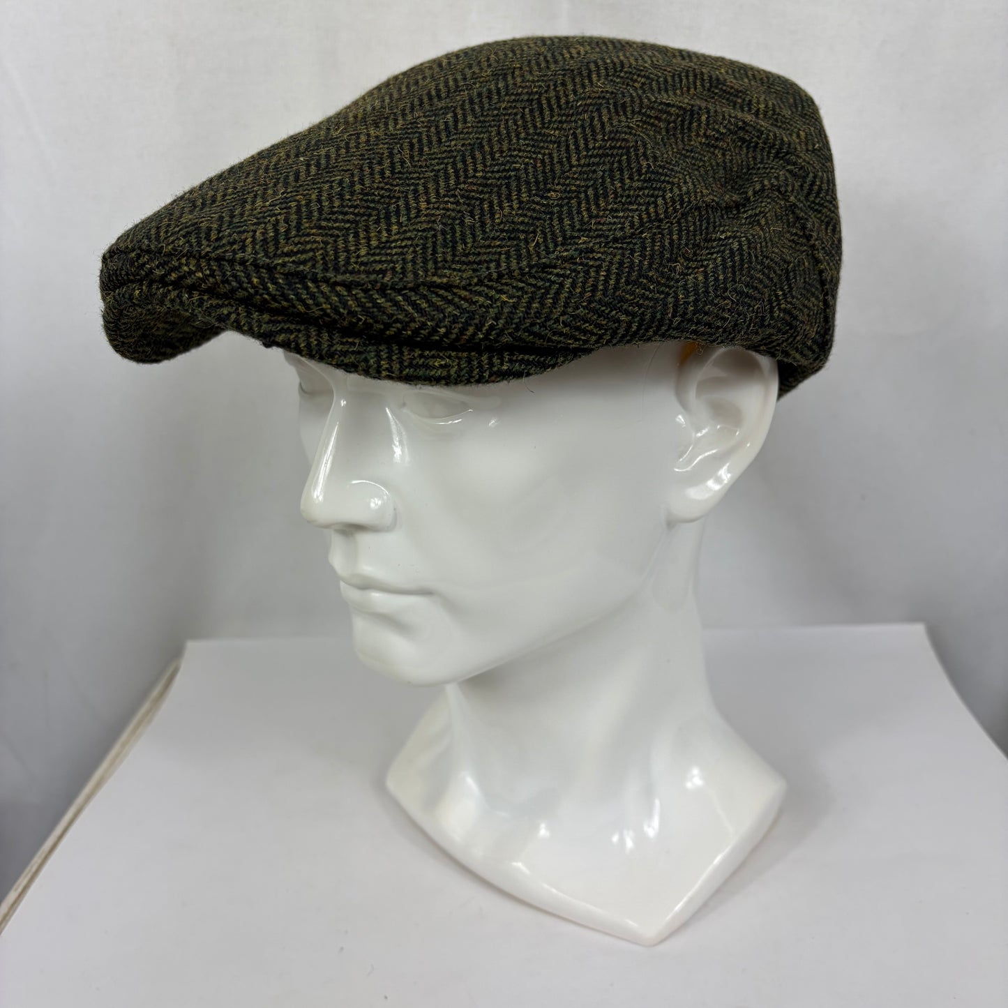 Coppola nuova inglese liscia in lana verde a spina di pesce  S/M