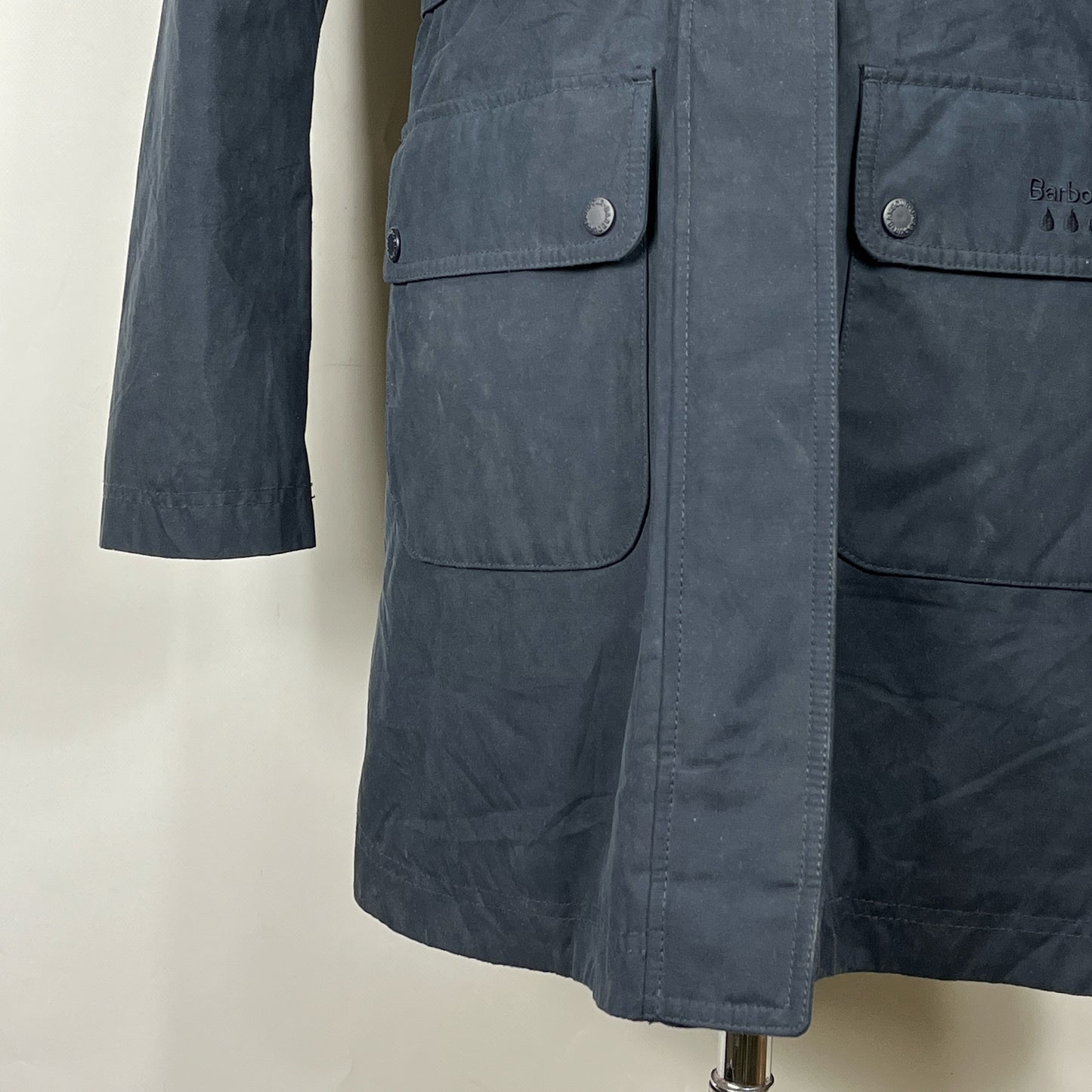 Giacca Barbour da donna blu con cappuccio Uk8 Xsmall- Navy waterproof jacket UK8
