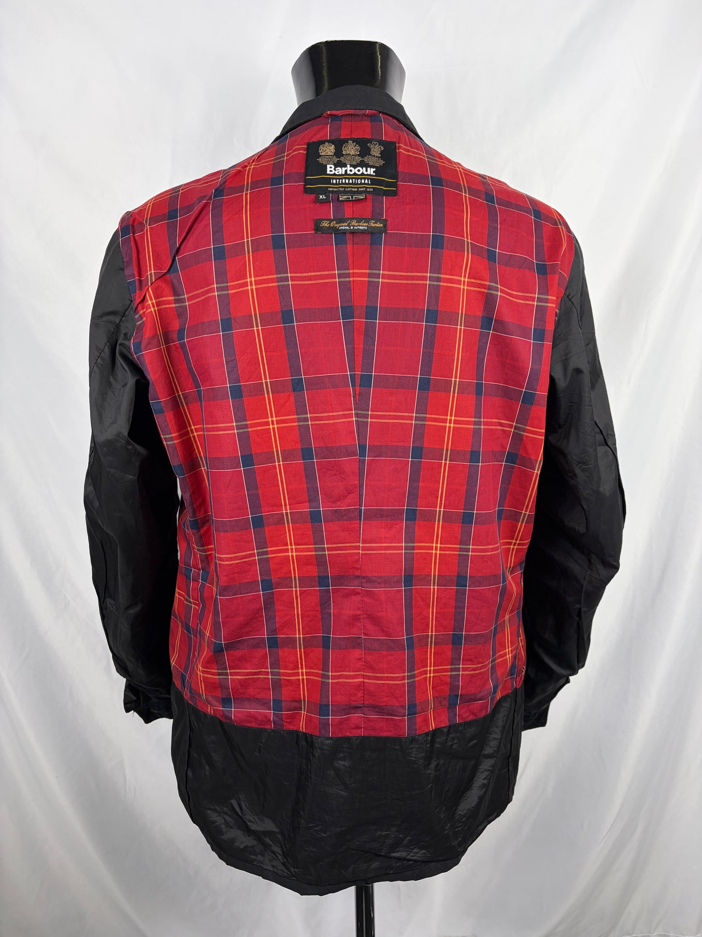 Barbour International uomo Enfield Nero XL Man Black Enfield waxed Jacket Size XL - Shop In London